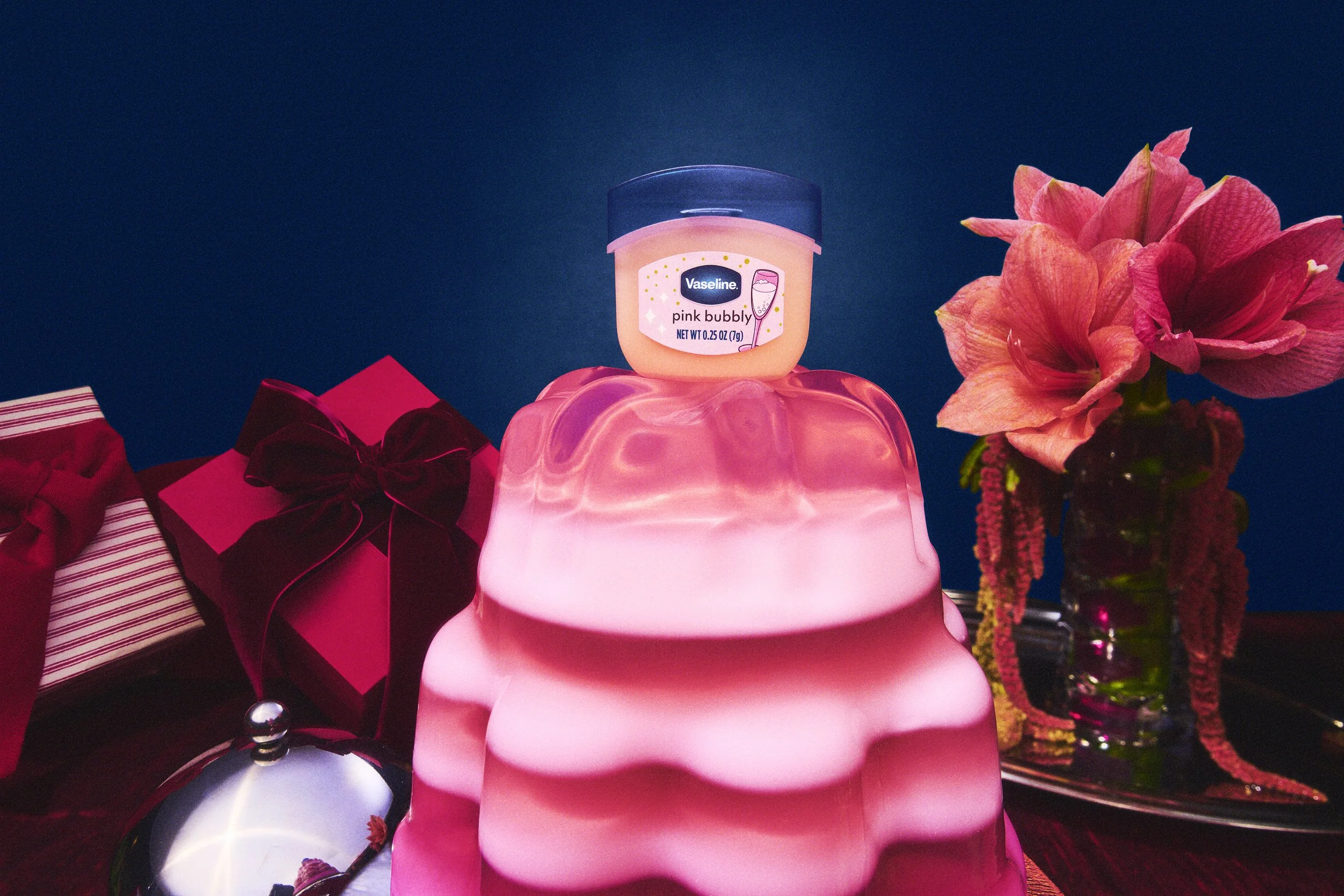 251021_Vaseline_Holiday-StillLife-Jello_0058-0065_FS1_Stacked_4650FC_B_eciRGB.jpg