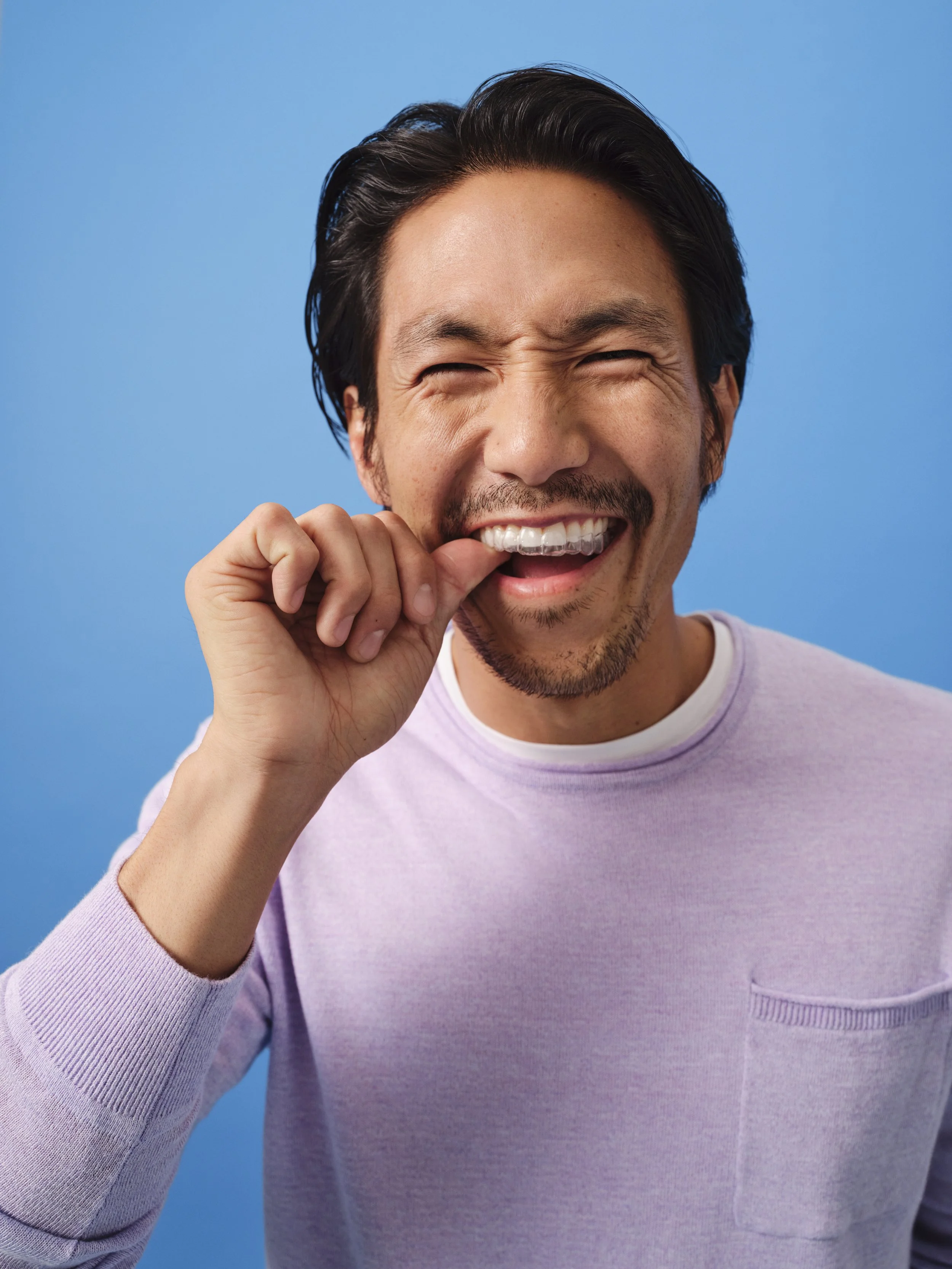 Invisalign_IO-IES_Man_Aligners_S_RGB_379_4463FC_B_ADOBERGB.jpg