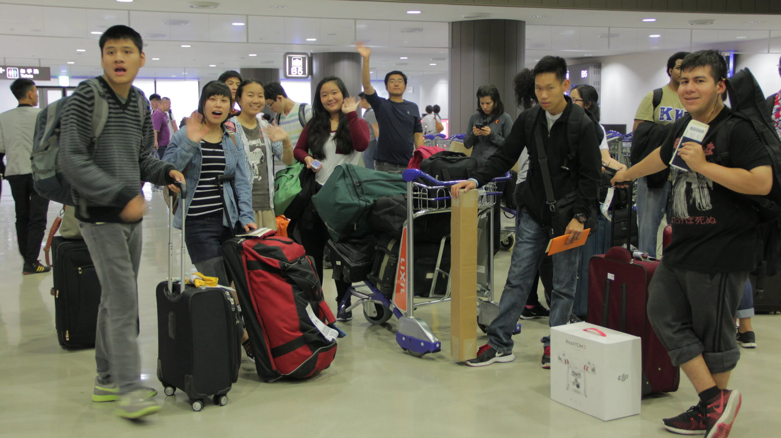 After the long 14-hour flight from Los Angeles, we made it!
