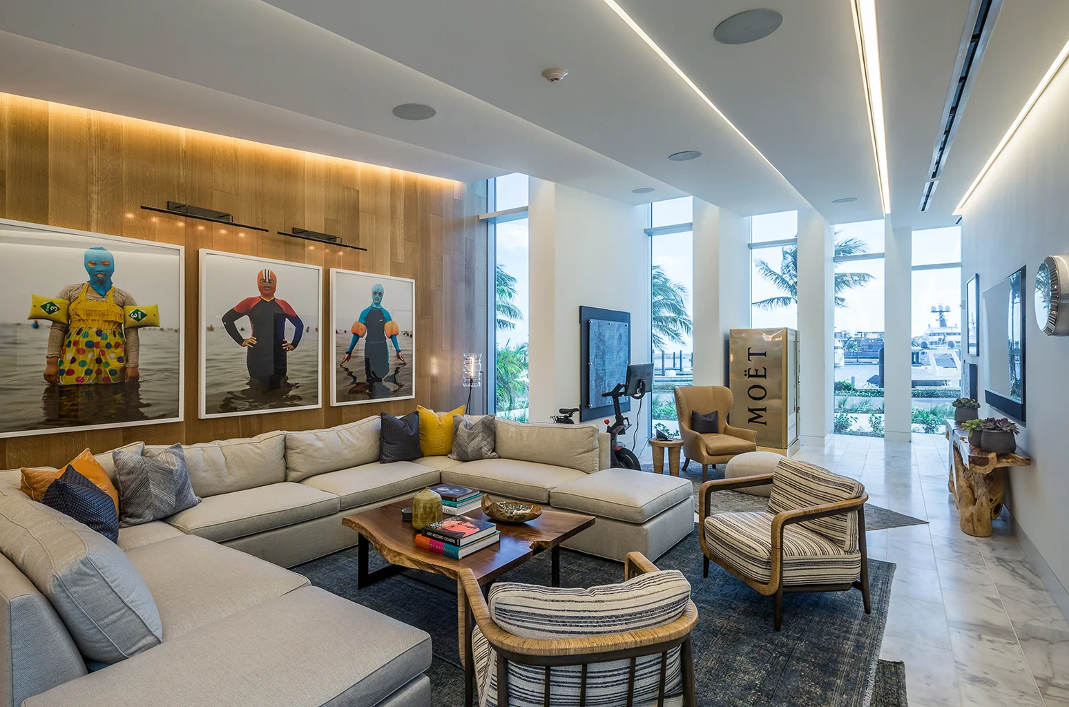 The studio's green room.
