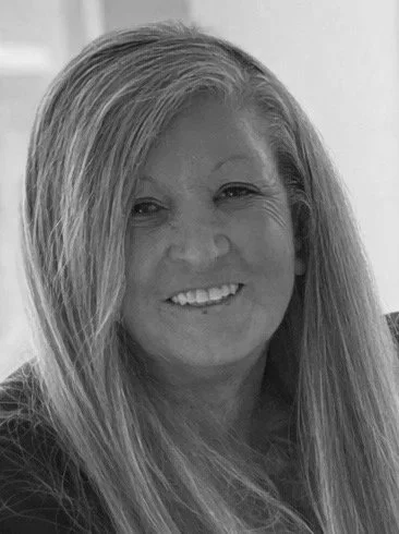 Vena Tambellini | CFO