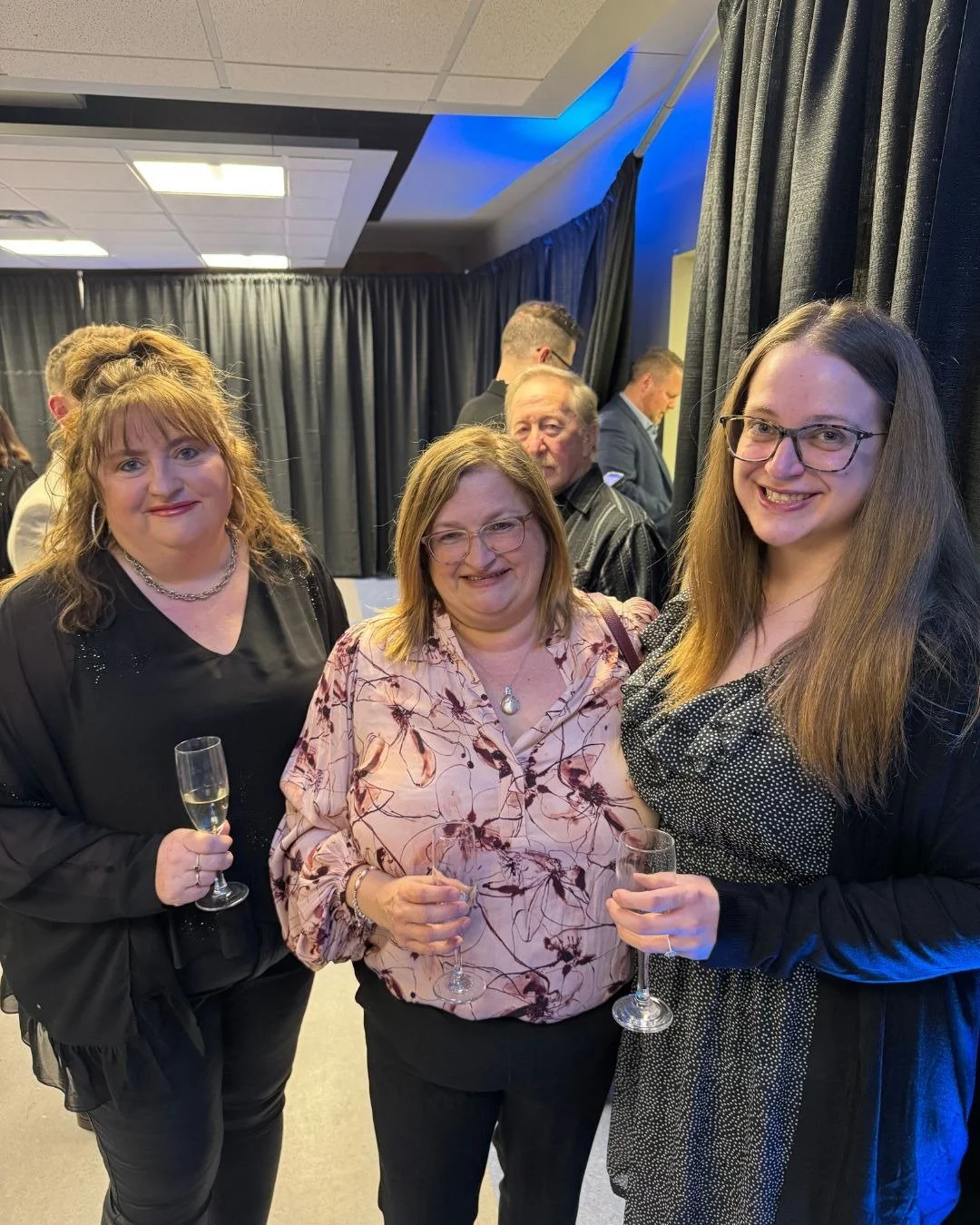 We recently had the pleasure of attending the Best in Business Awards put off by the Mount Pearl Paradise Chamber of Commerce at the Reid Centre ✨

It was a beautiful event from start to finish. Delicious food, amazing music by Justin Nurse and Culla