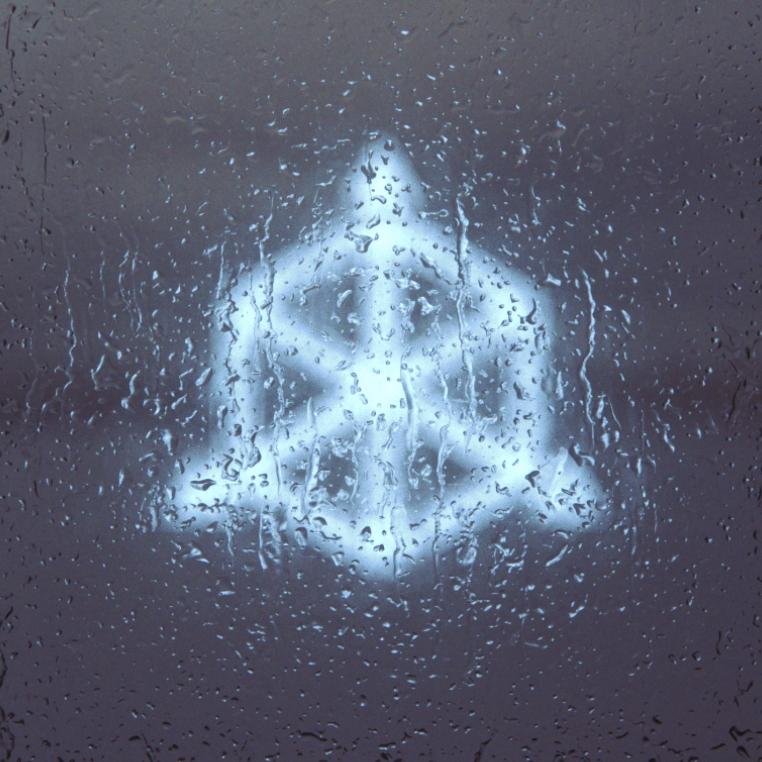 droplets_window_preview_4_highres_crop.jpg