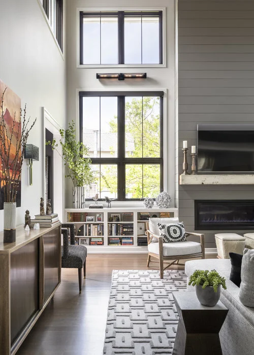 180602_NicoleForina_LivingVignette.jpg