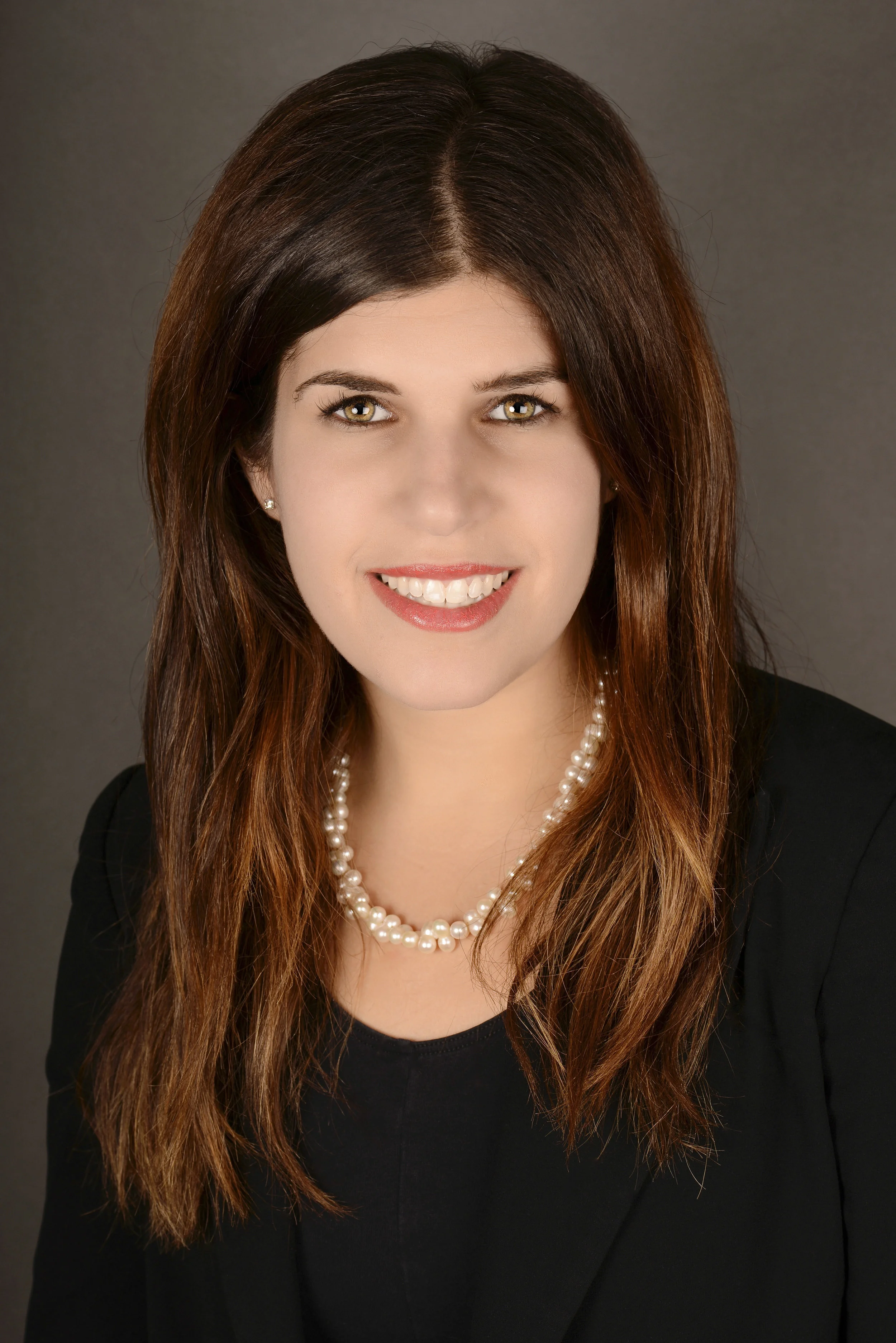 Yaelle Gang Headshot.jpg