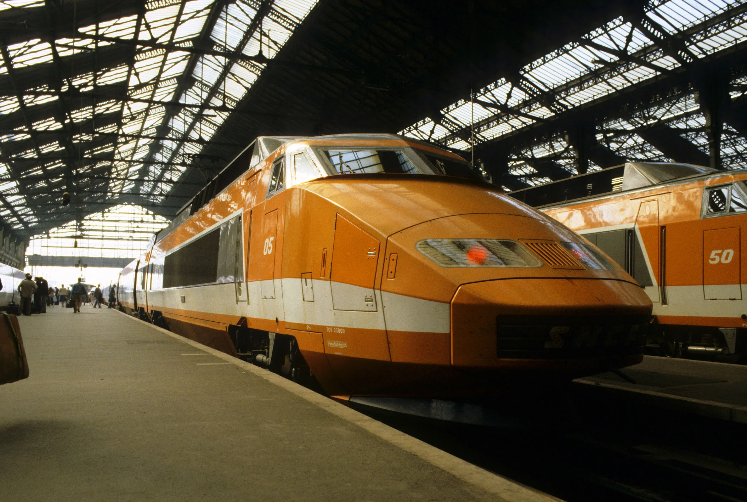 1984.7.Paris.6.jpg