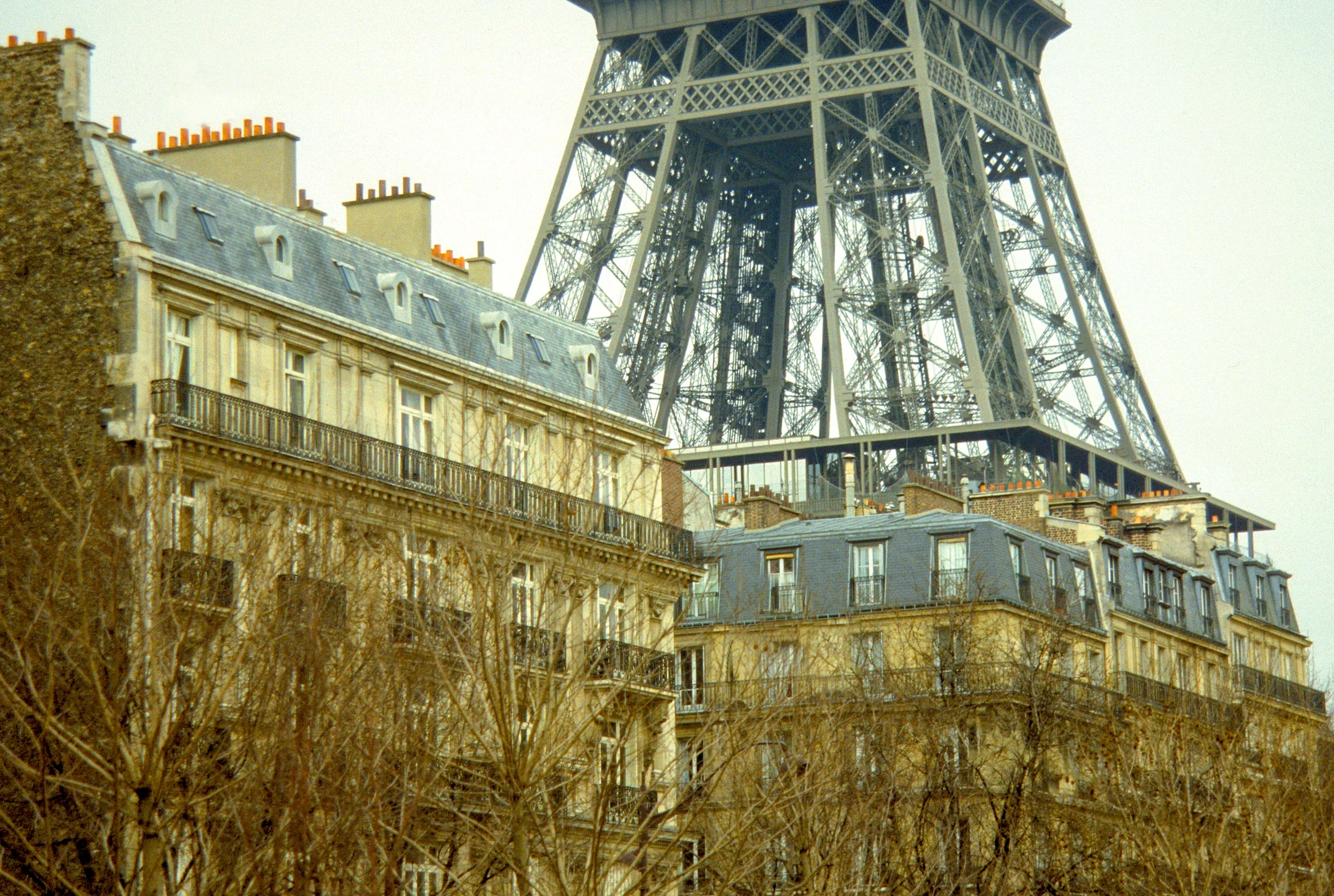 1987.4.Paris.LR.jpg