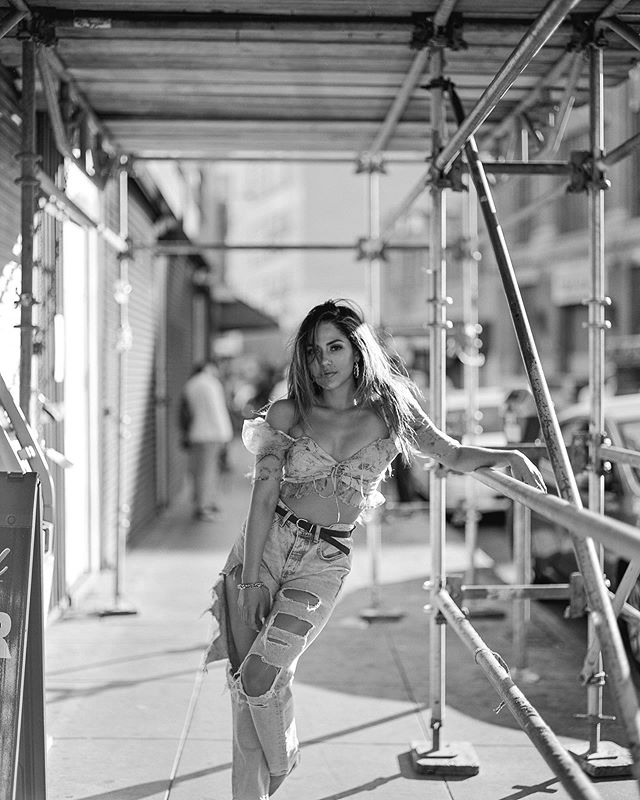Can it be the weekend already? .
📷: Pentax 67 + 105mm f/2.4
🎞: @fujifilm_profilm Acros 100