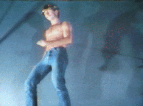 tumblr_d3aa649936e7888a1a29eaf6a6829da5_d1f2f744_500.gif