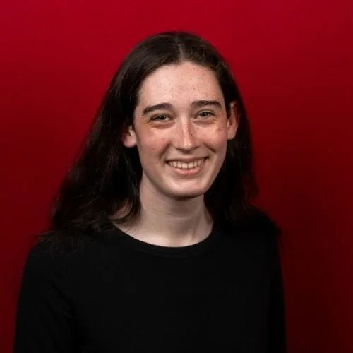 Rhiannon Power headshot