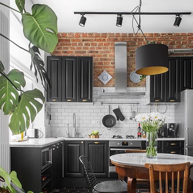 Subway tile + exposed brick inspo by @m2project.ru