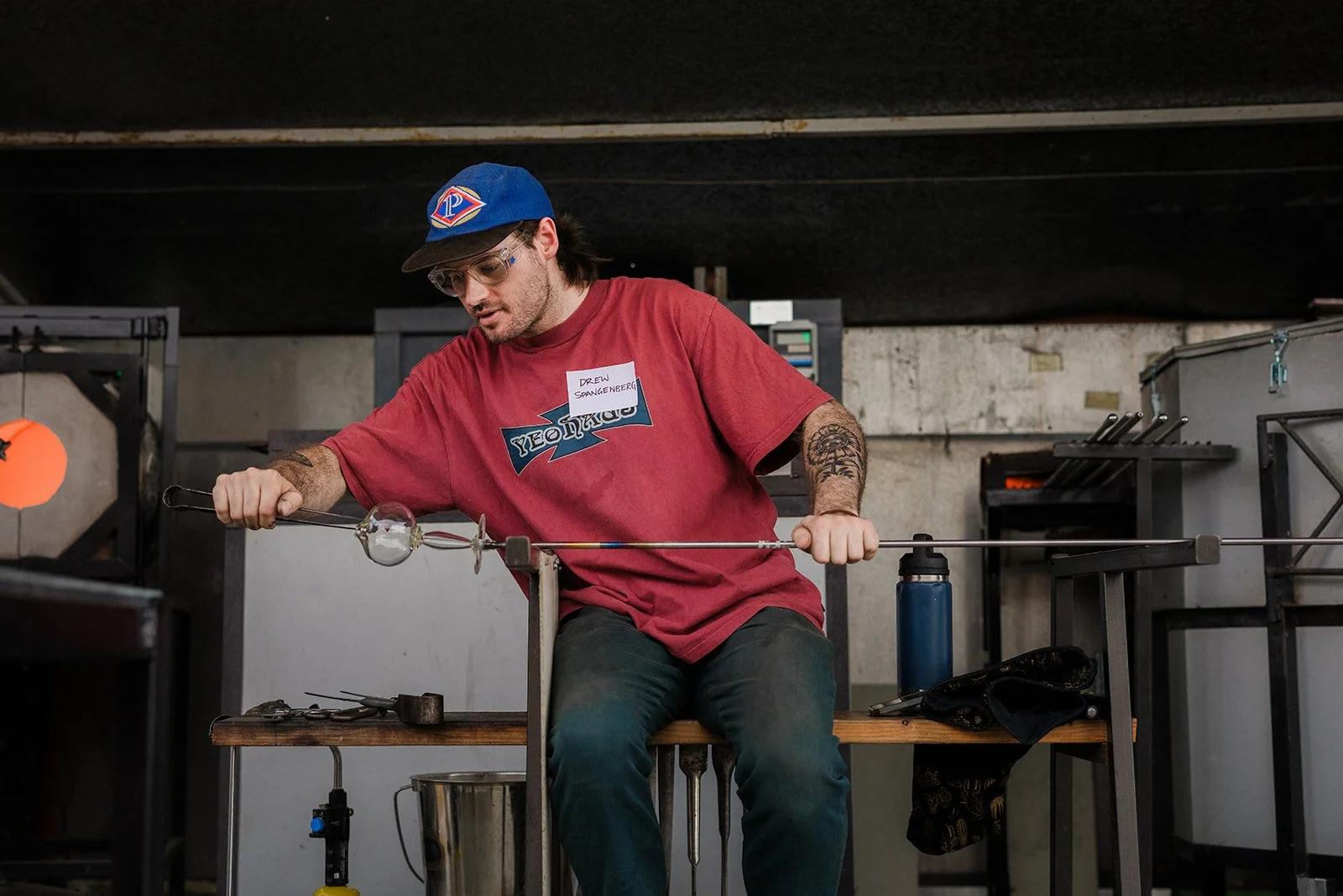 Today we are looking back at one of our demos from the 2025 conference. 
This demo from day one was done by @drew_spangenberg It was an amazing demo that had everyone on the edge of their seats!
photo by @reallygood.photos