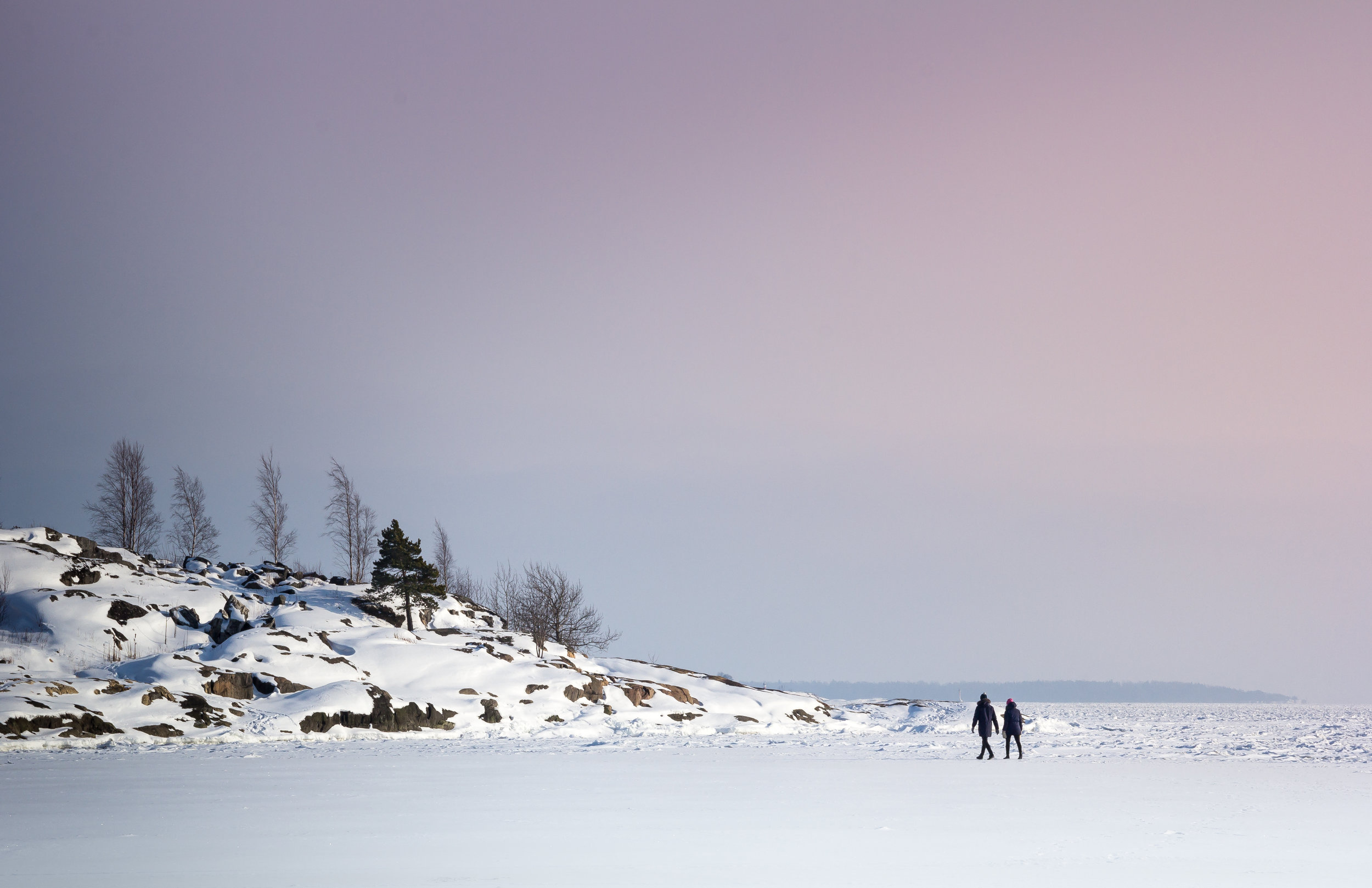 Kirjoittajan lempiharrastuksiin kuuluu liikkuminen luonnossa
