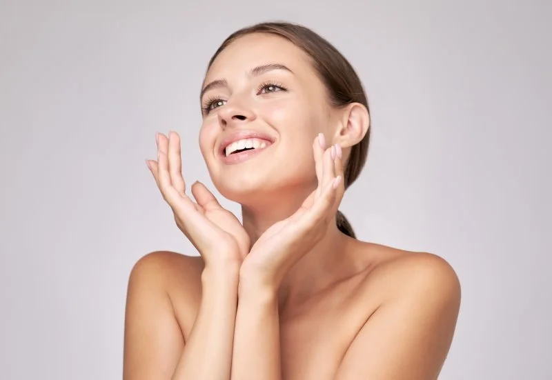 Контурная пластика препаратом Радиесс