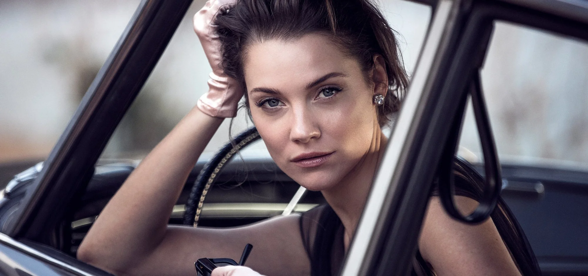 TopSlide_Model_2560x1200_1ae8a09e-dab0-452e-b880-4e72f91226a0_2000x.progressive.jpg