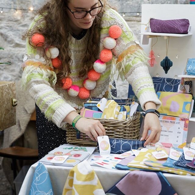 Anyone else craving that 'shop' vibe? There's nothing like getting all your products out and having a good old merchandise! Whilst we can't get our market stall curation on right now, we can totally prep for the big comeback! You can find our workshe