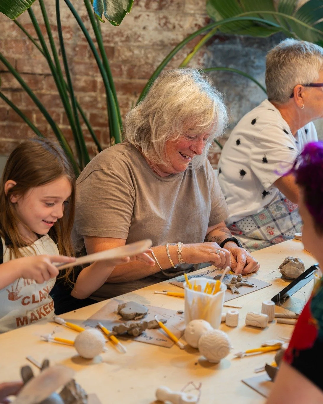 Creative Activity this weekend: Hands-On Pottery with @the.pottery.at.ocean.studios 🫖

We&rsquo;re delighted to be partnering again with The Pottery at Ocean Studios, who will be bringing a creative, hands-on pottery zone to the Winter Makers Market