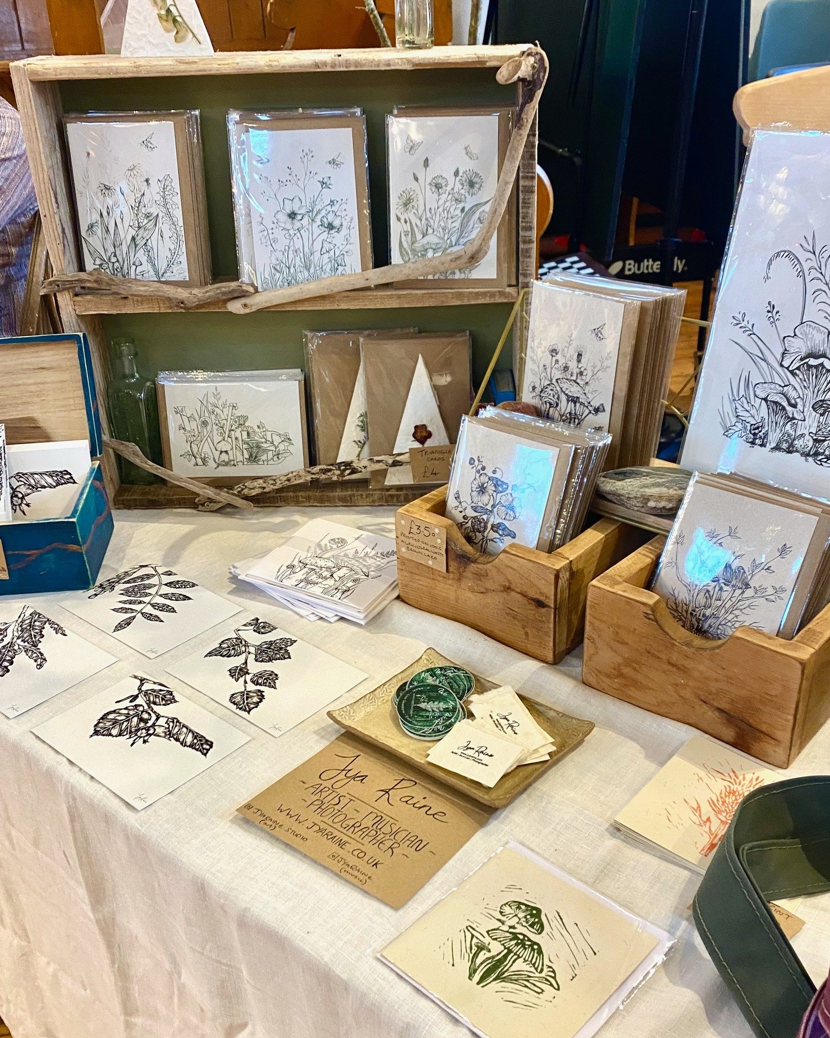 We're super excited to welcome @jyaraine.studio to the Summer Makers Market at @theliskeardlibrary  on Saturday 27th June, 10am - 4pm! 🍃

Jya is Multi-disciplinary artist, inspired by and rooted in nature. Exploring multiple avenues of creative prac