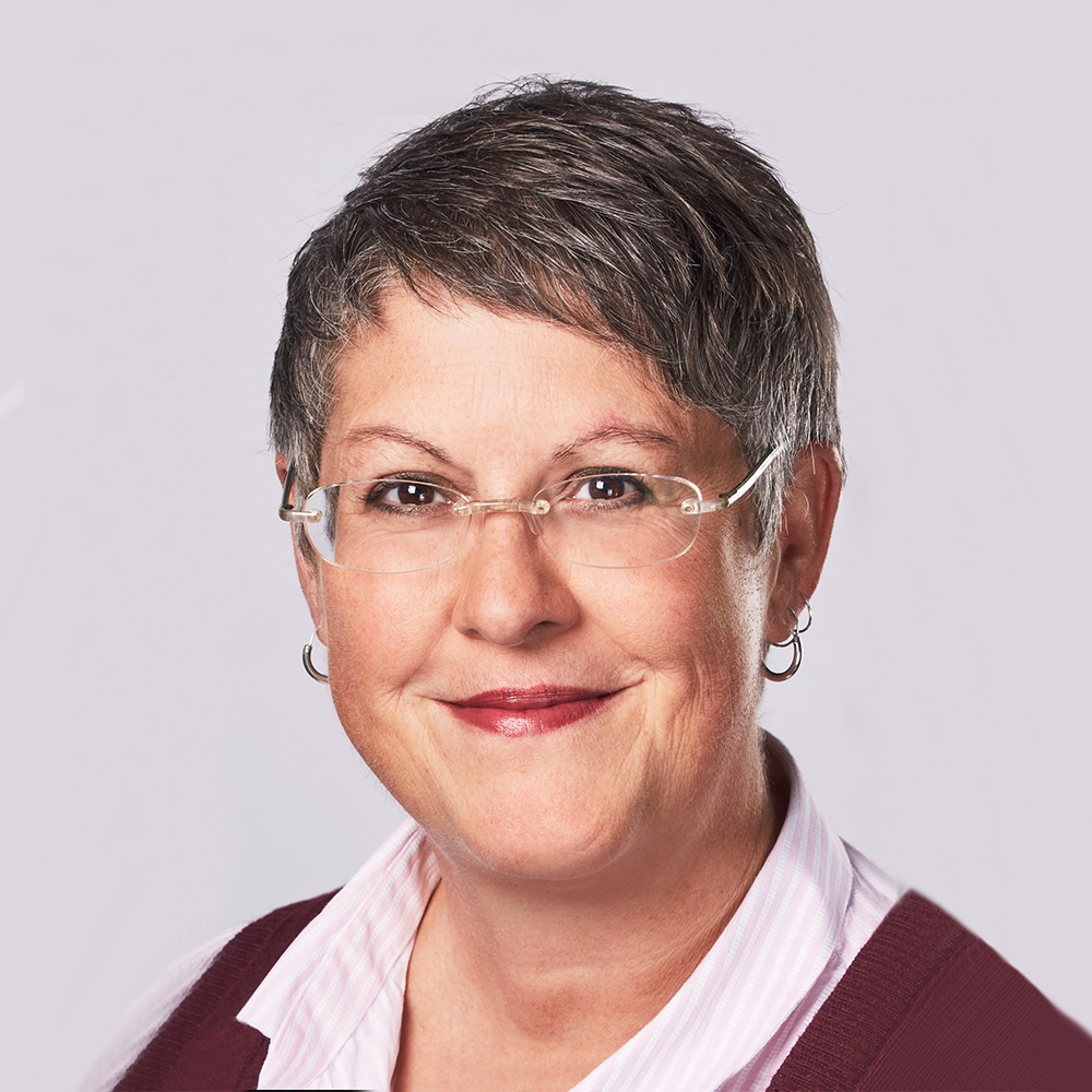 Joy Macknight