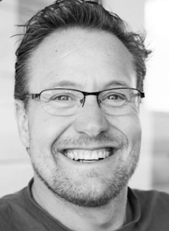 📖 Betekeniseconomie aanjager Kees Klomp: “Er klinken tientallen alarmbellen tegelijk die vragen om een andere economie”