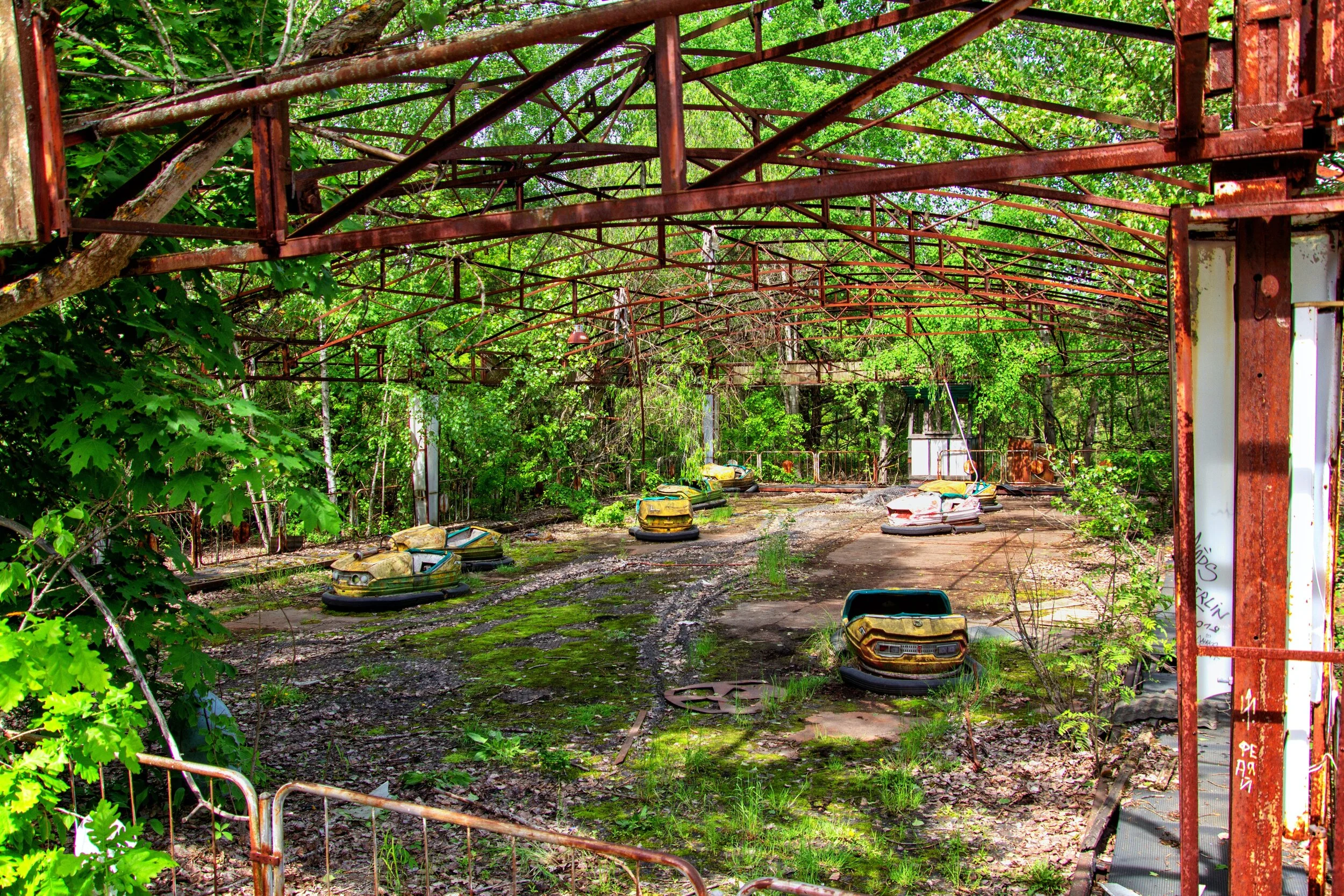 yves-alarie-pripyat-chernobyl-een-leen-op-onze-planeet-re-story--unsplash-1.jpg