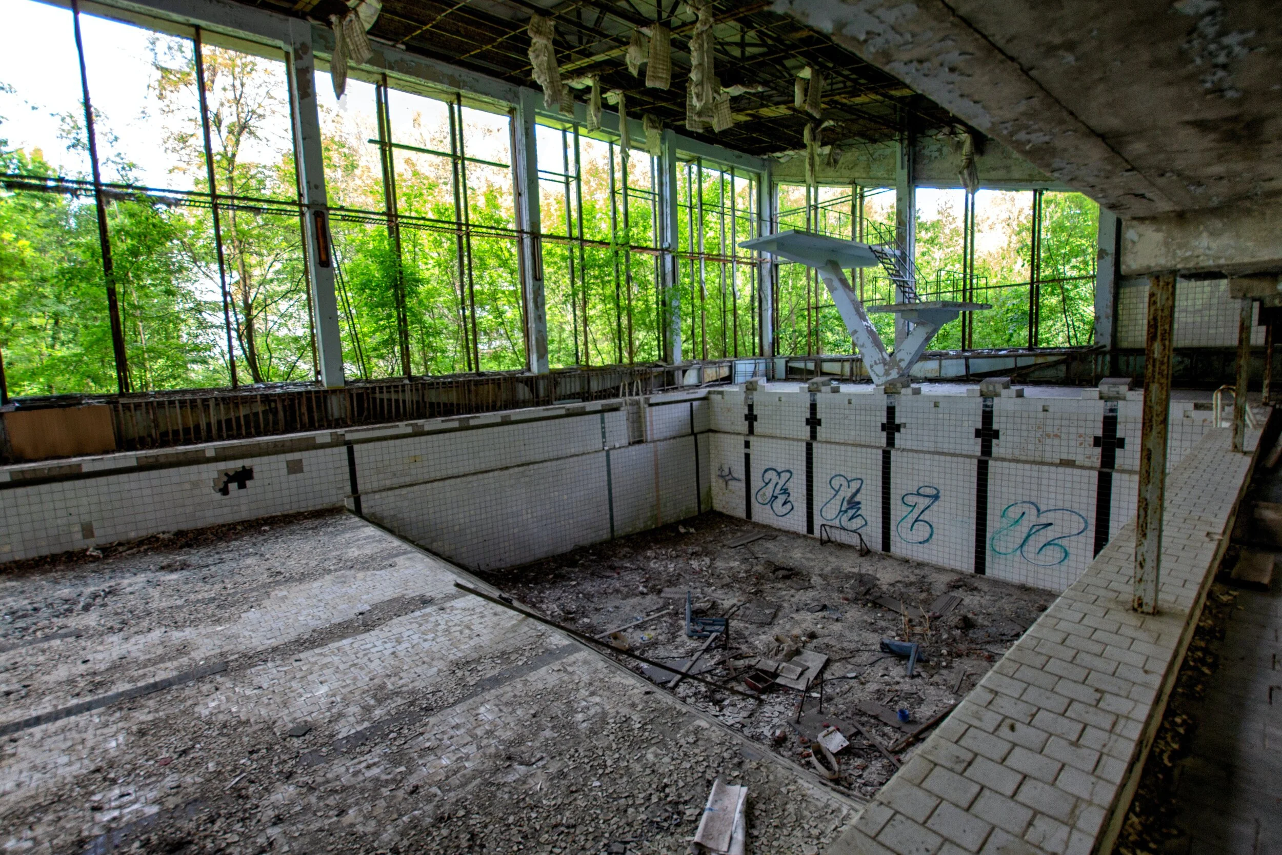 yves-alarie-pripyat-chernobyl-een-leen-op-onze-planeet-re-story--unsplash-2.jpg
