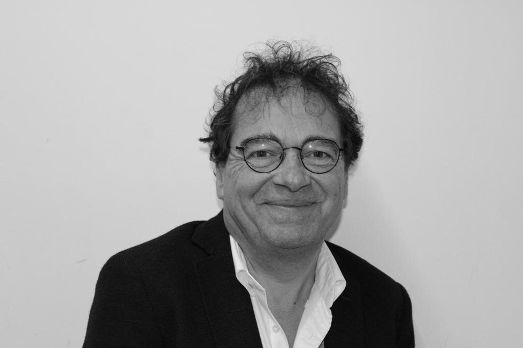 📖🎧 Econoom en filosoof Rudy Aernoudt: “De coronacrisis is een kortetermijncrisis per definitie, maar het is ook een bewustwordingscrisis”