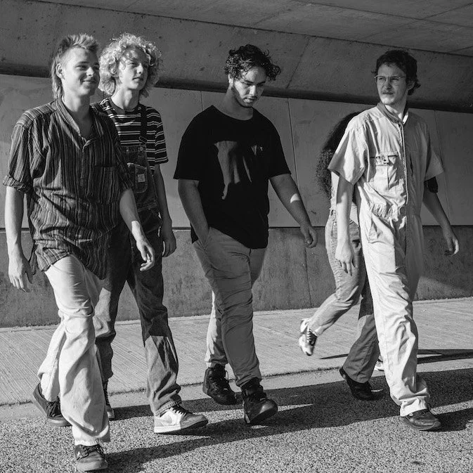 📖 Dissidente jongeren schrijven open brief aan Vlaams minister van onderwijs Ben Weyts