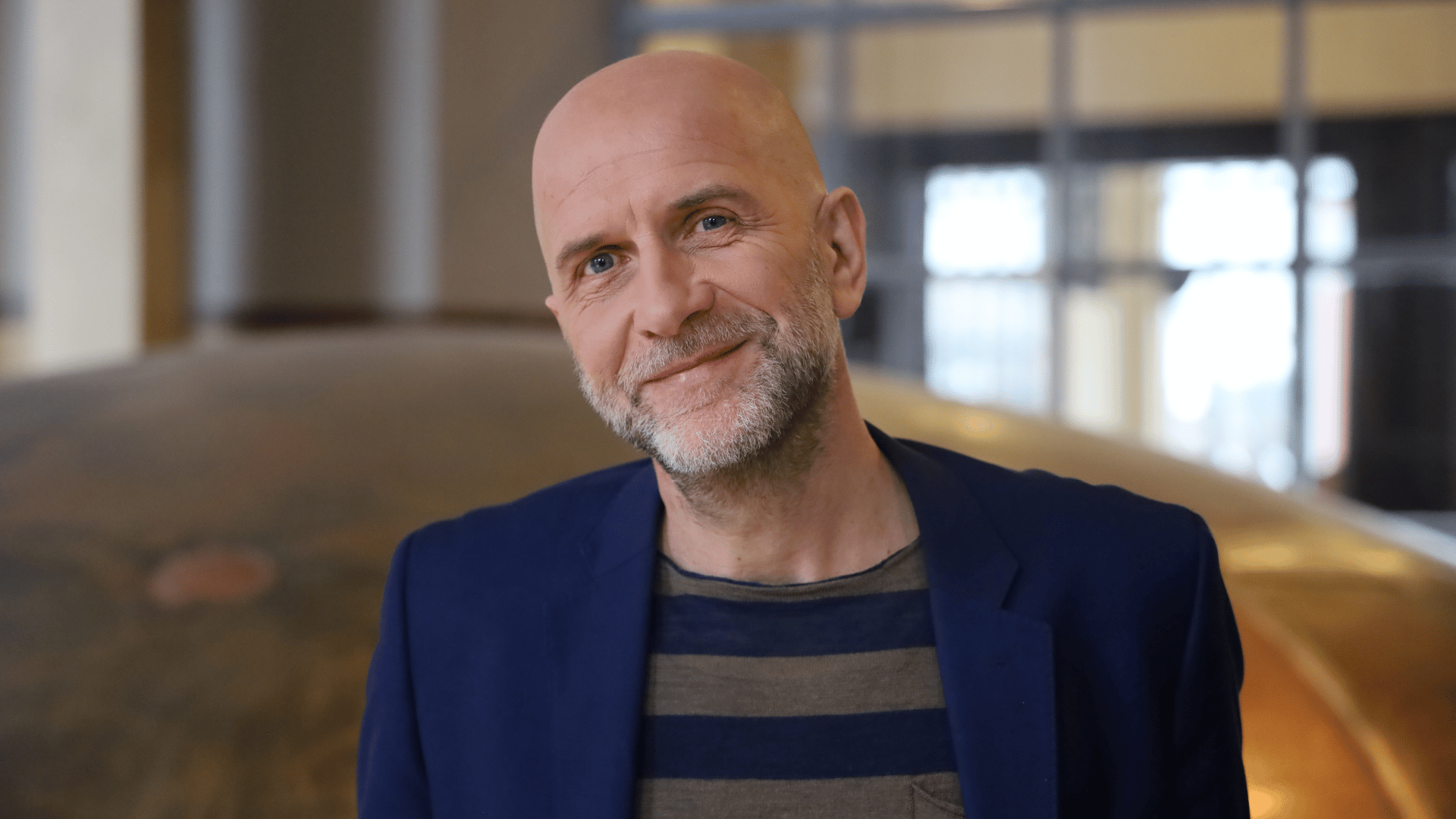 📖🎧 "Hoe kunnen wij vandaag rust vinden, verbinding maken en elkaar vinden? Dan is er veel te winnen", zegt Nic Balthazar en ging ernaar op zoek