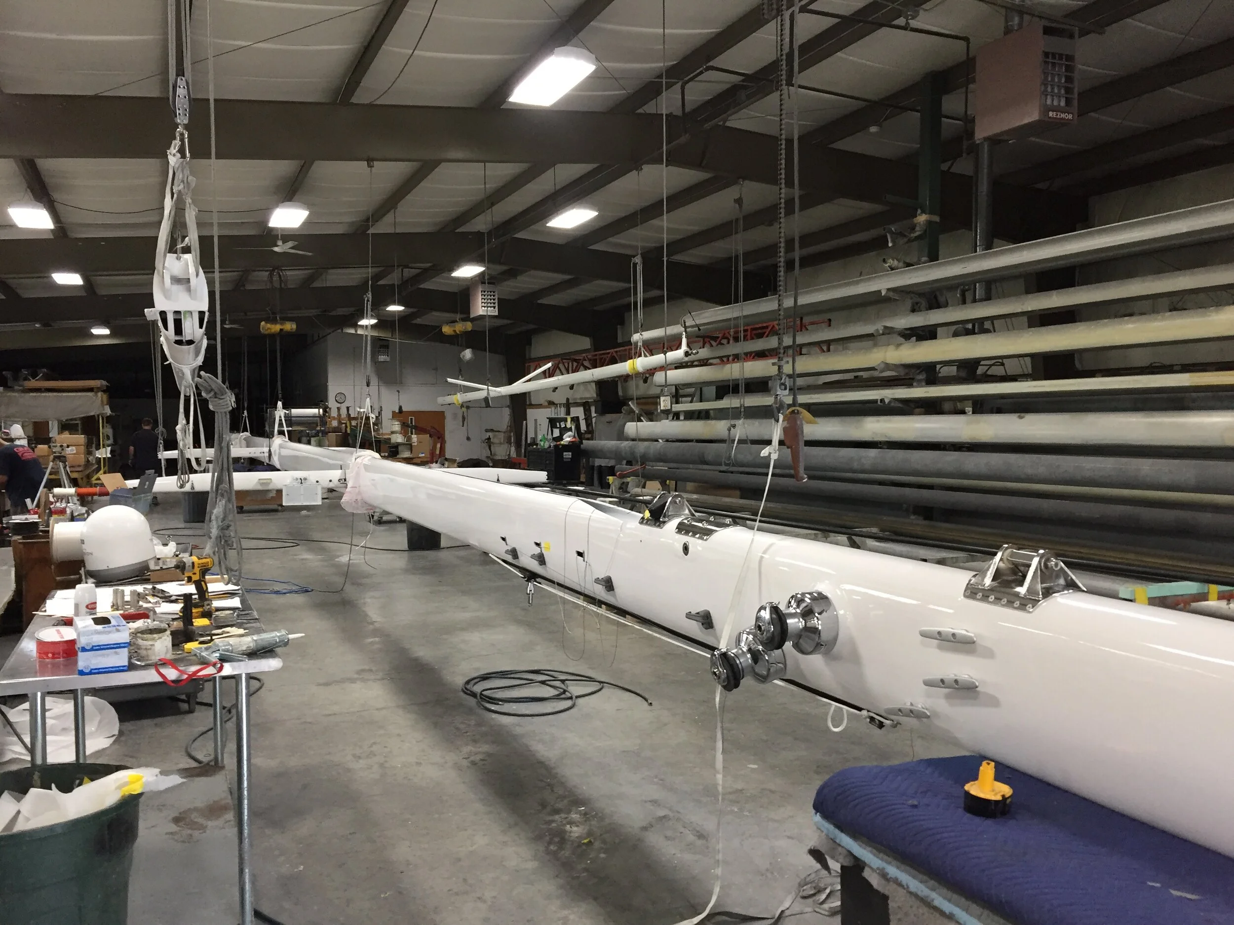 GMT Carbon Furling Mast
