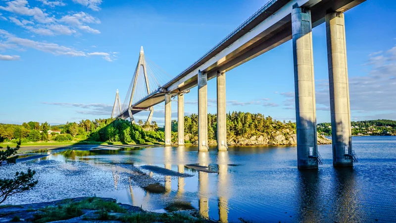uddevallabron-min.jpg