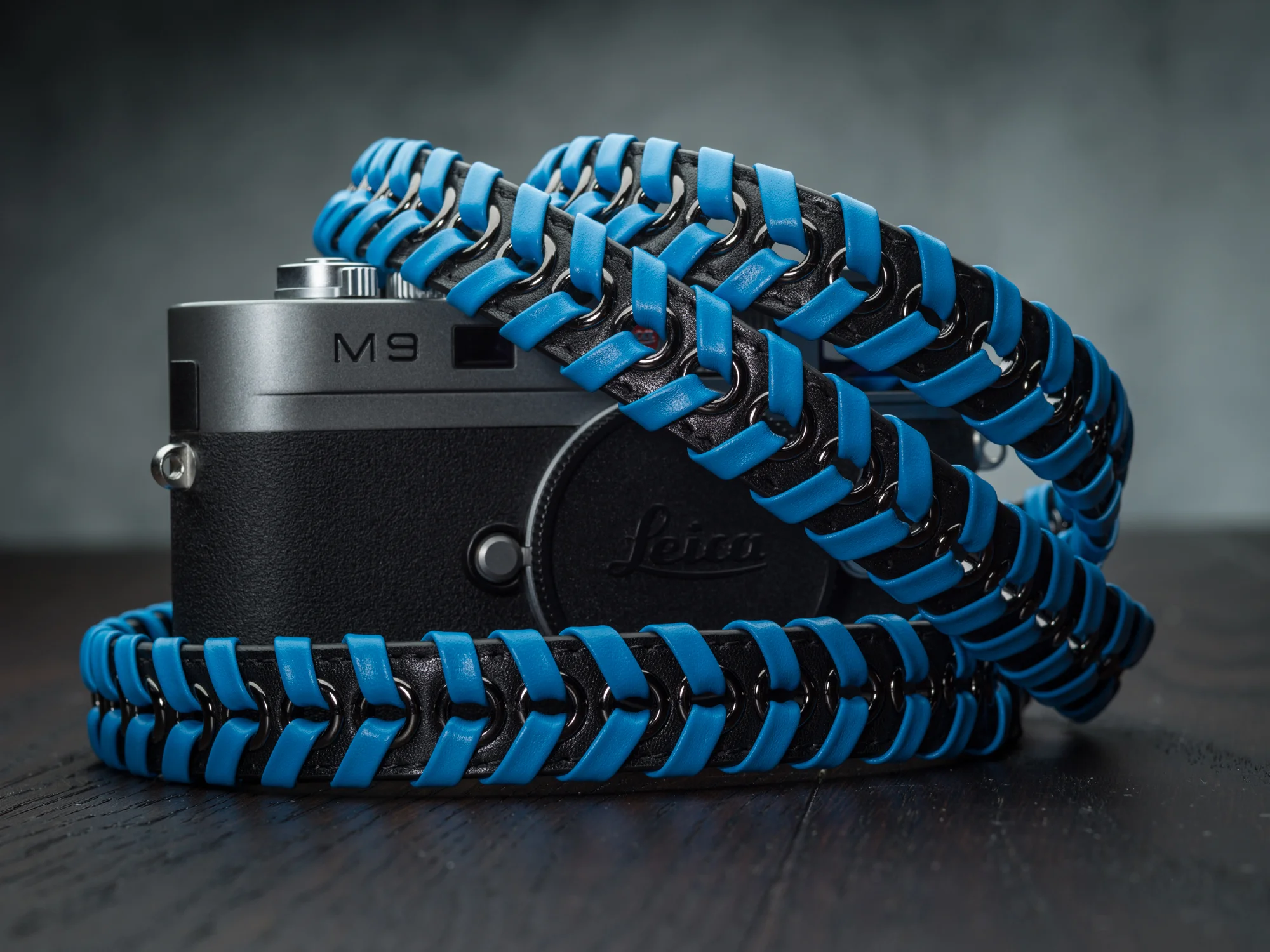 Sapphire Blue Ascari Leica M9 vi Vante 2.jpg
