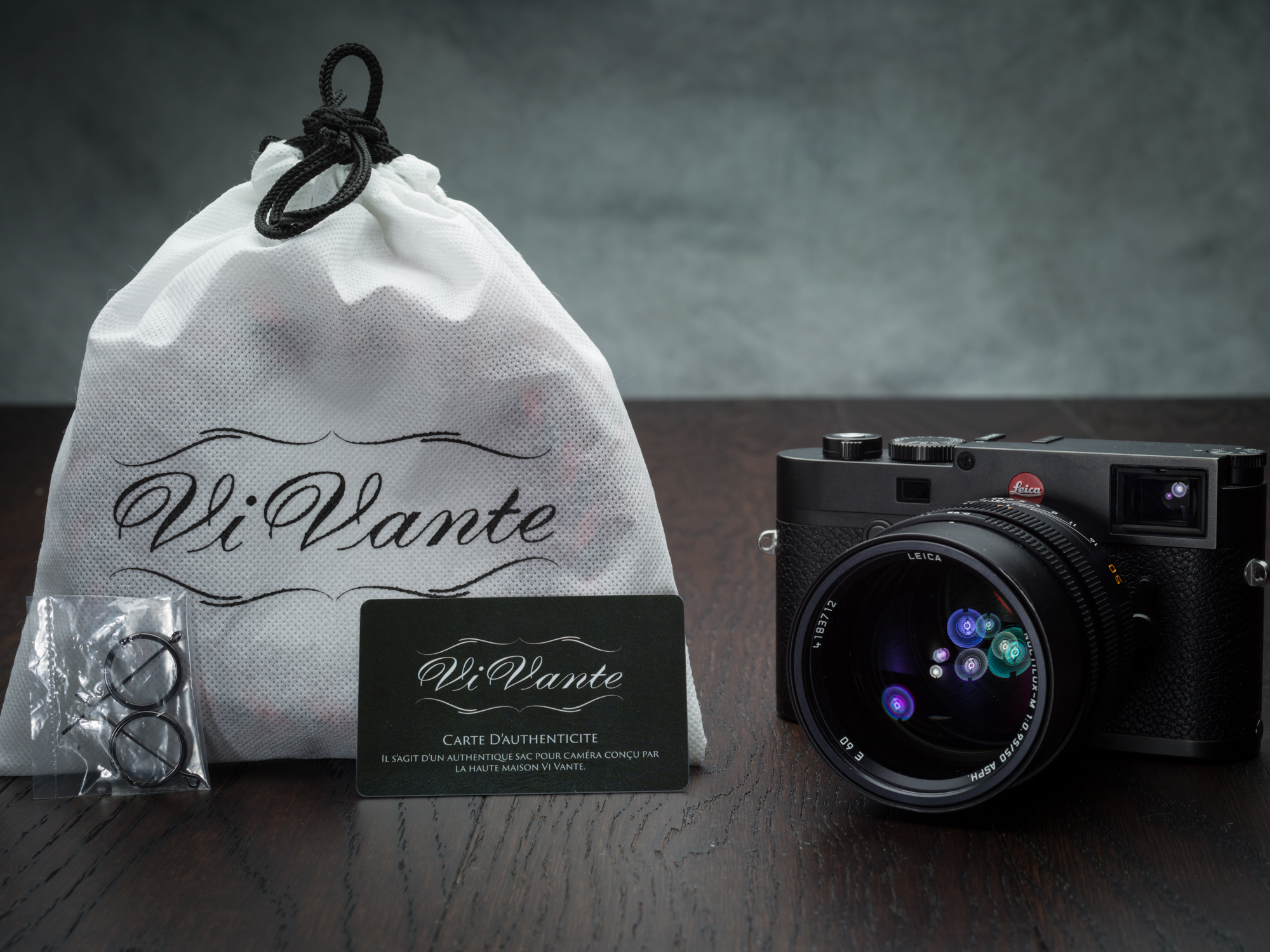Vi Vante Packaging Leica.jpg