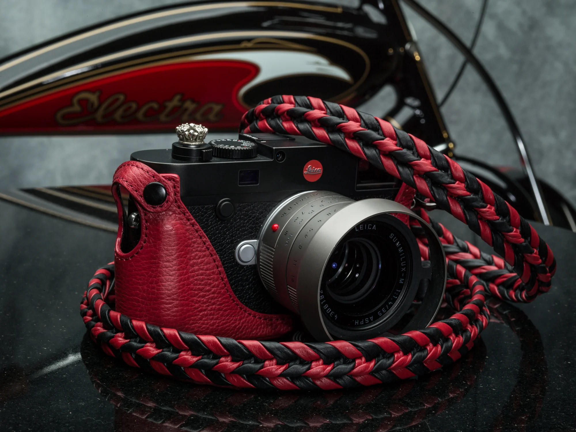 Vi Vante Jay Tsujimura crown shutter button ultime.jpg