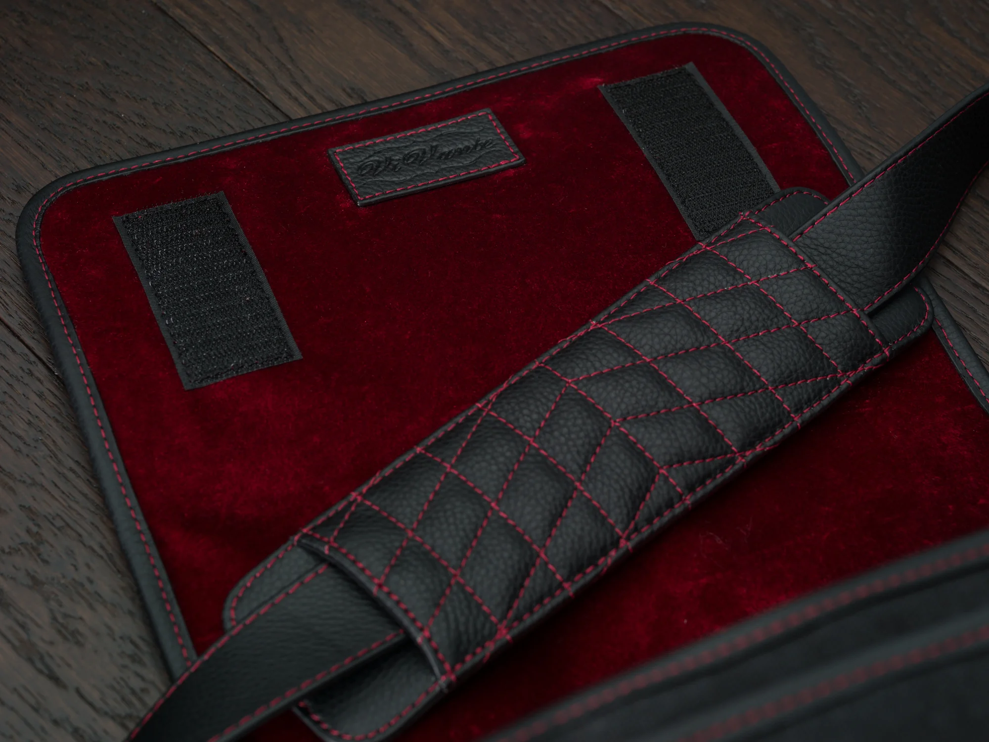 canvas camera bag, designer, leica, sony alpha, fujifilm, stylish, comfortable, durable