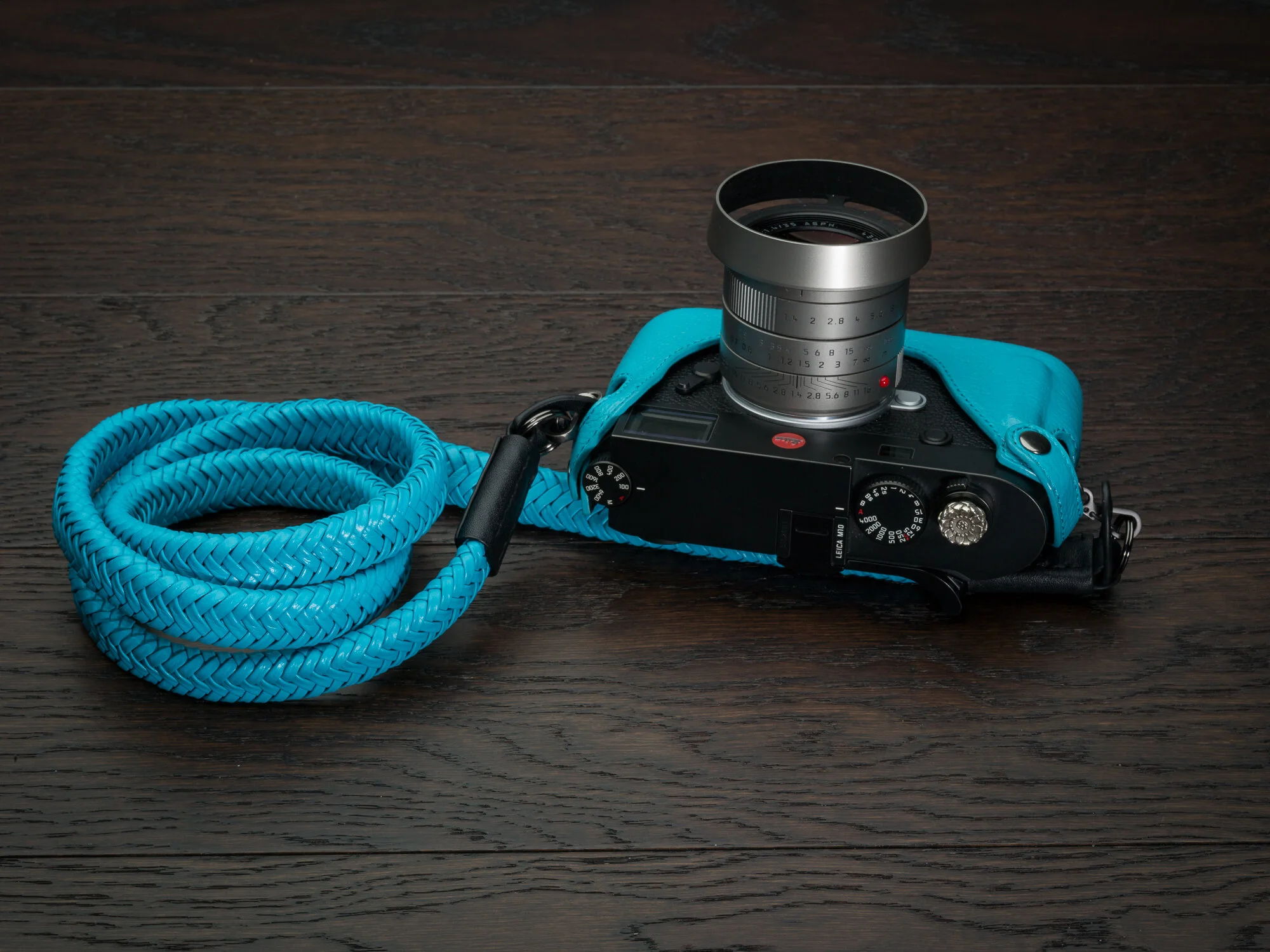 VV Matador miami blue leather camera strap leica m10.jpg