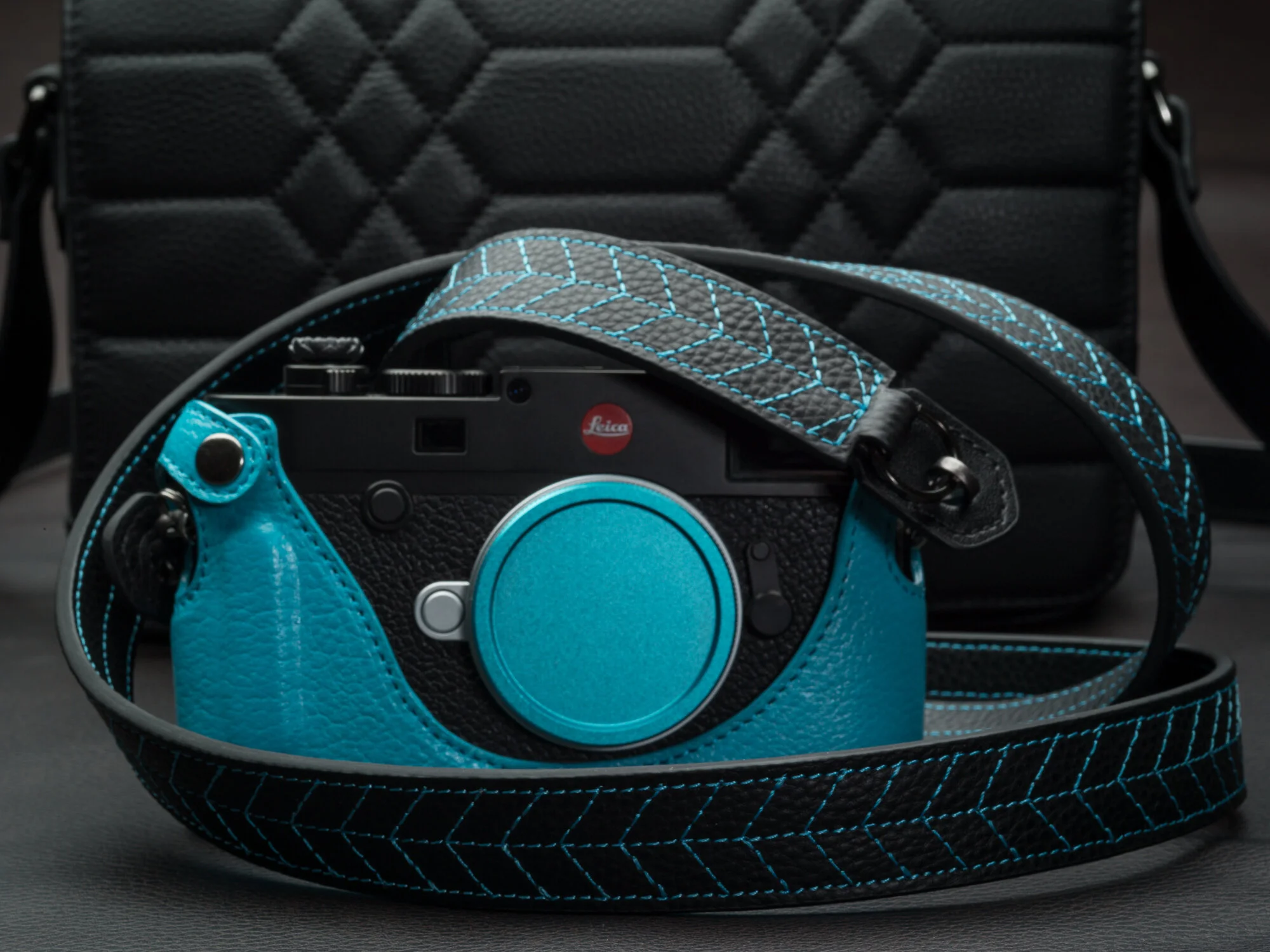 Vi Vante miami blue leica rumors_.jpg