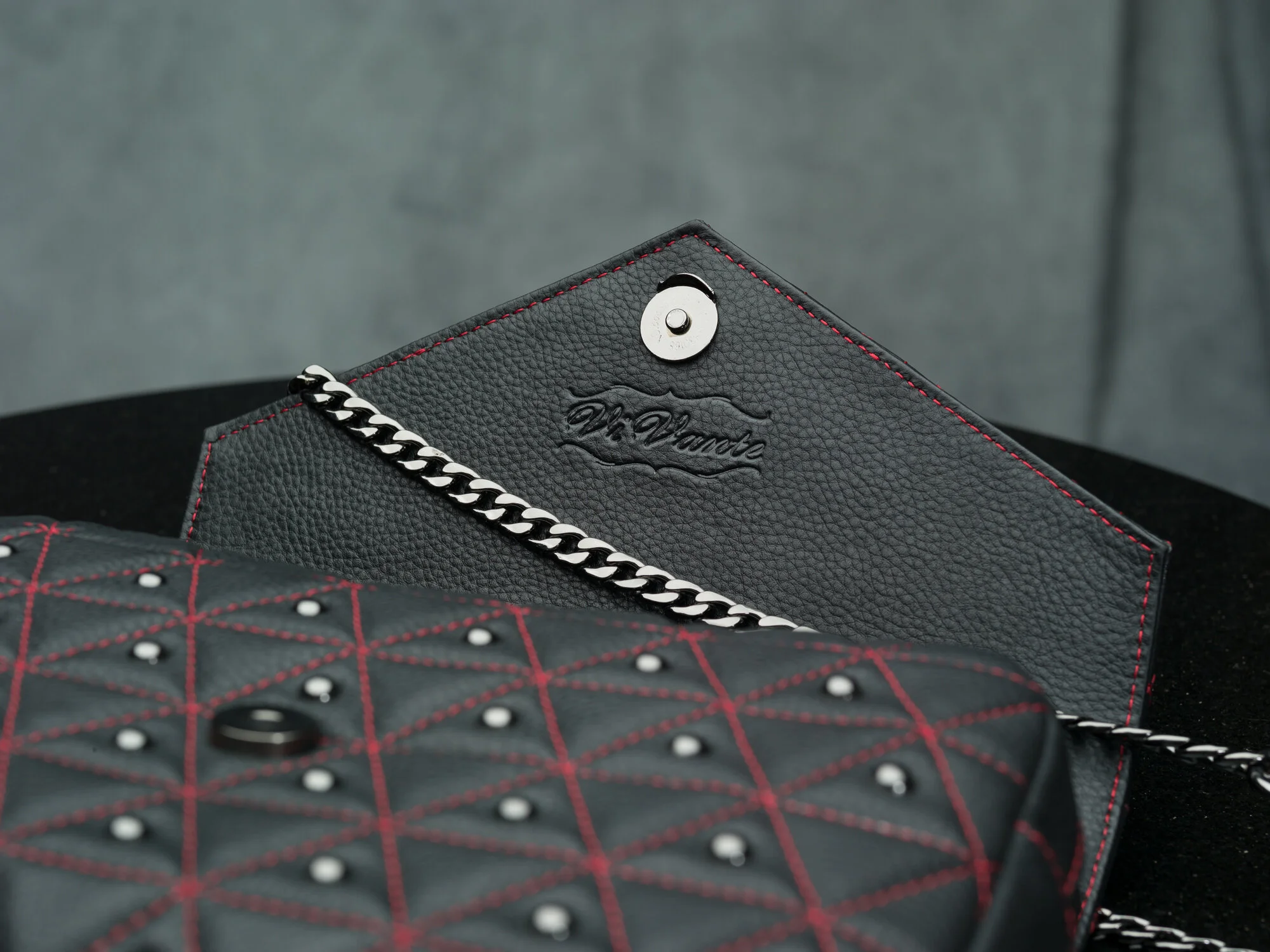 Vi Vante CRUSH PURSE PROTOTYPE 6.jpg