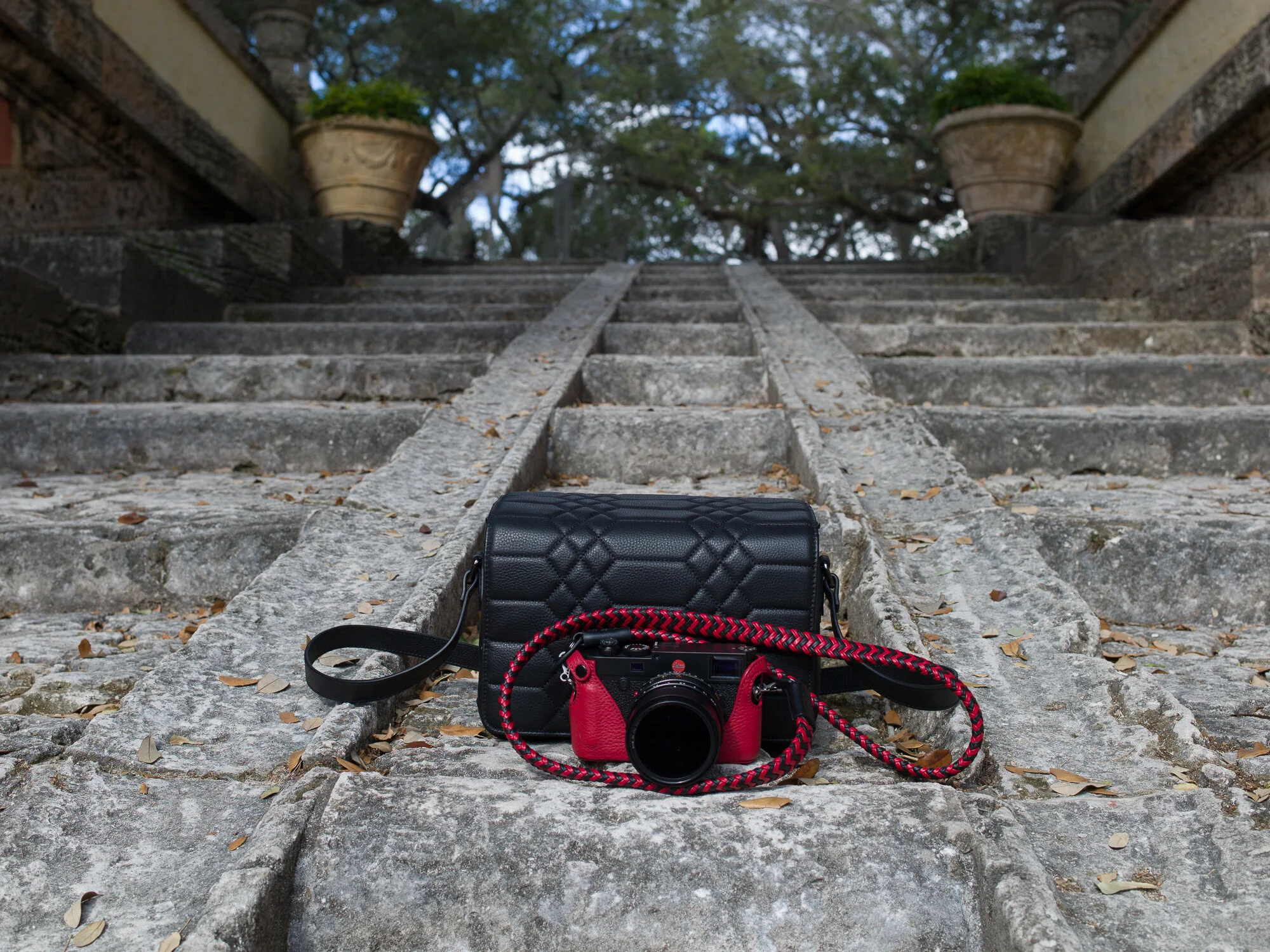 Vi Vante leather strap camera matador phoenix pegasus bag.jpg