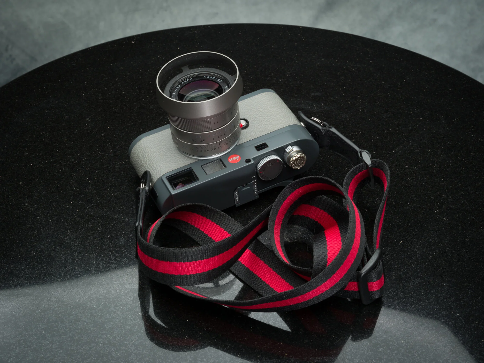 The Vi Vante Regent Adjustable Camera Strap Launches Successfully!