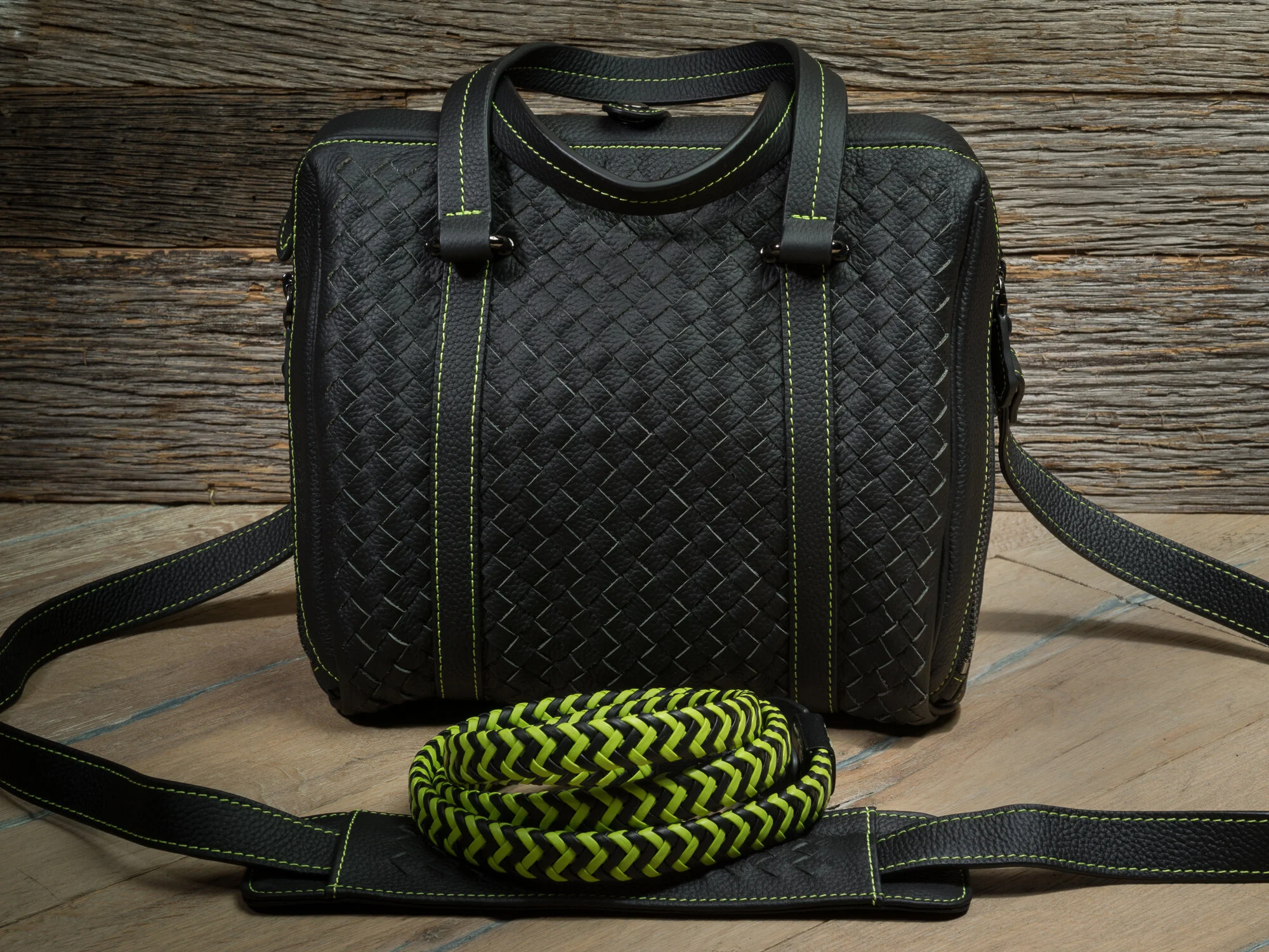 Vi Vante Calibre Hand woven leather camera bag brutale 1.jpg