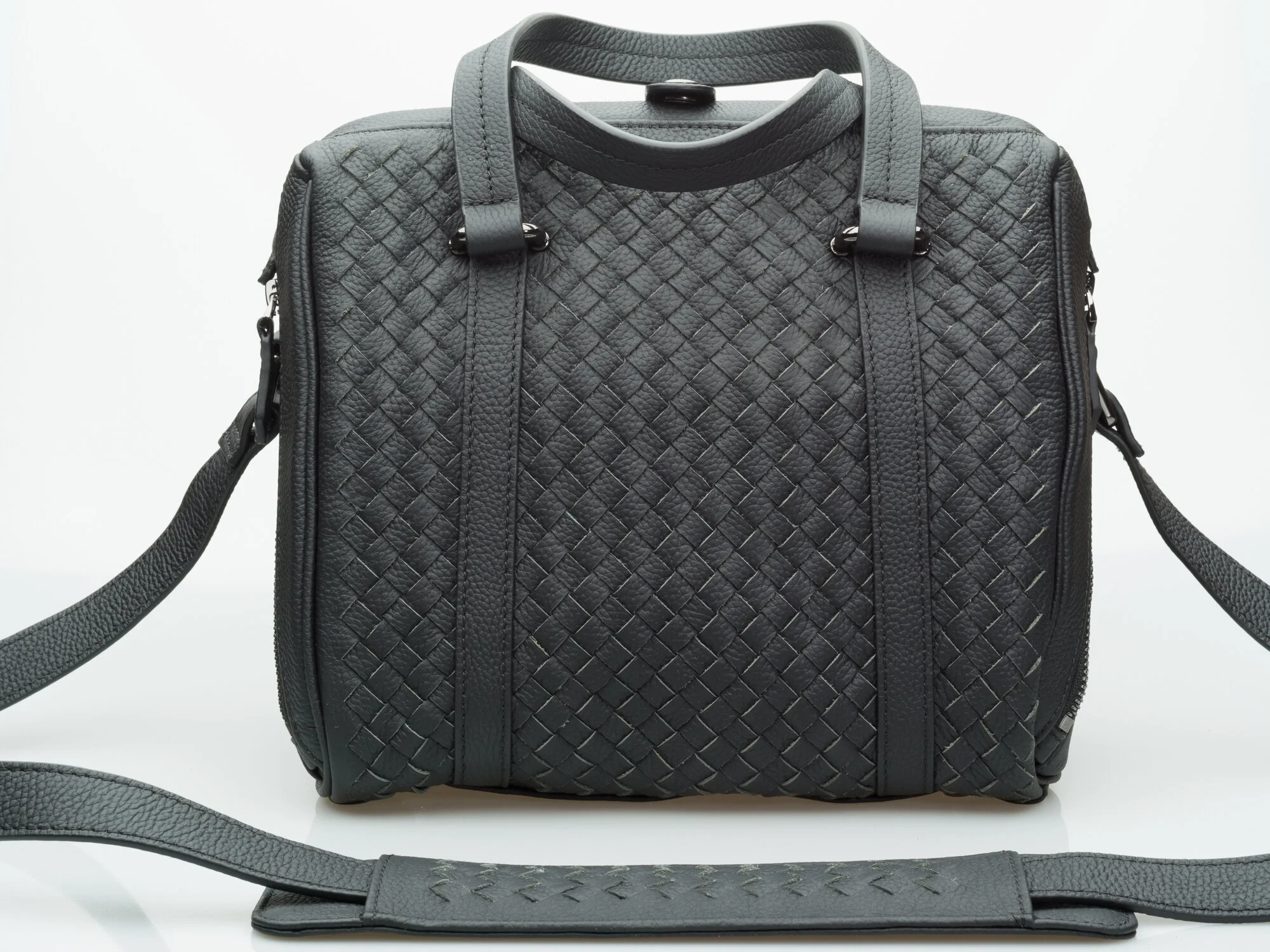 Vi Vante calibre camera camera bag blackout 1.jpg