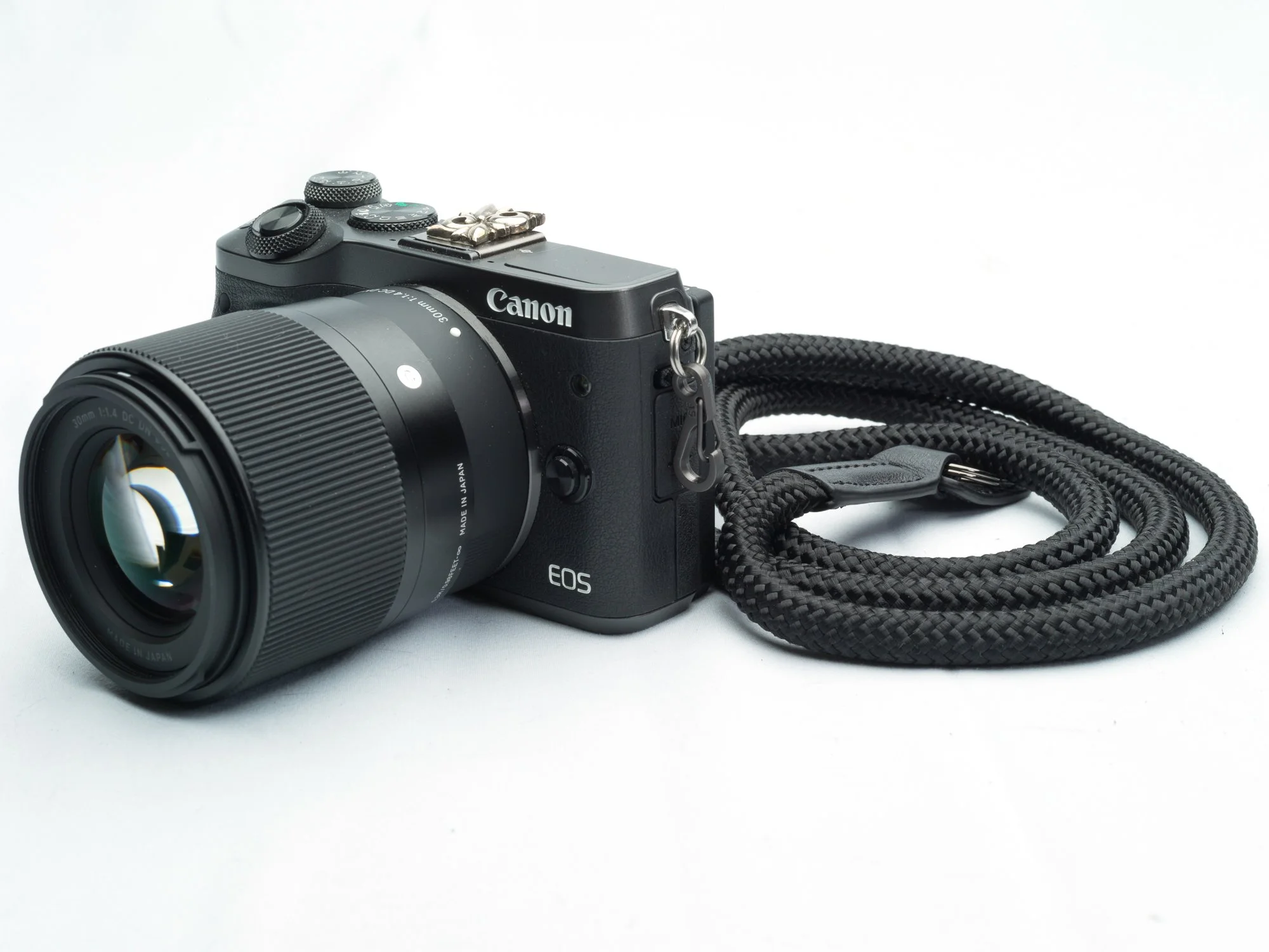Vi Vante quick release canon m6 camera 2.jpg