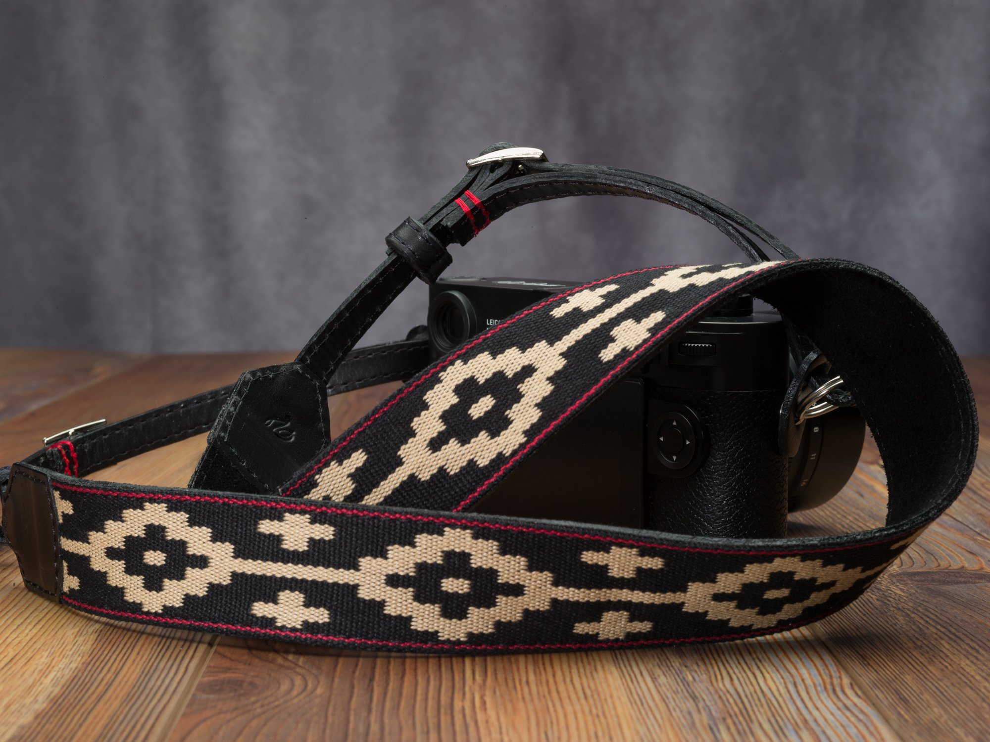 Vi Vante Gaucho patagonia Camera Strap main 7.JPG