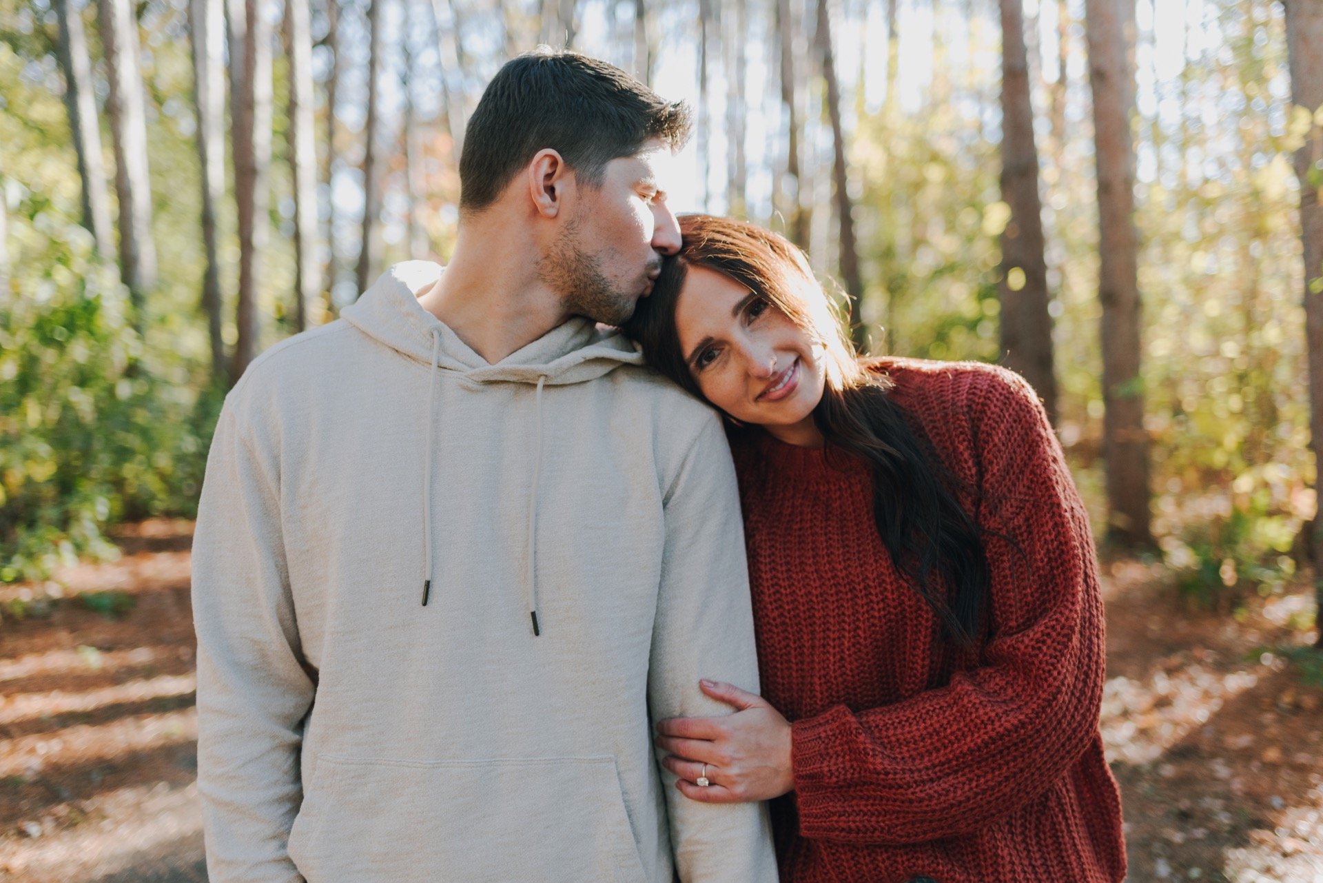 18_Nicole&Joe128_Tall Pines Fall Engagement Session | Nicole & Joe | Shoreview, Minnesota%0A.jpg