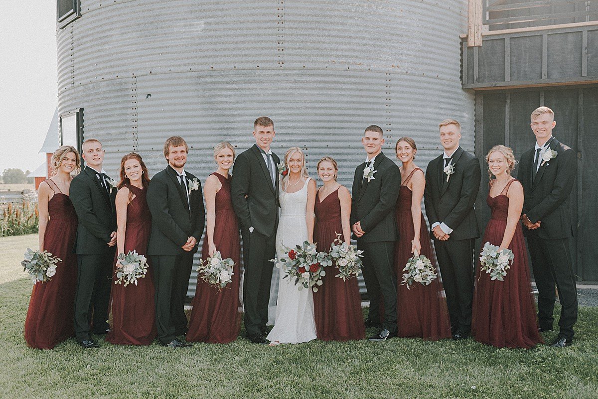 the-grainary-at-lake-valley-farm-wedding-party.jpg