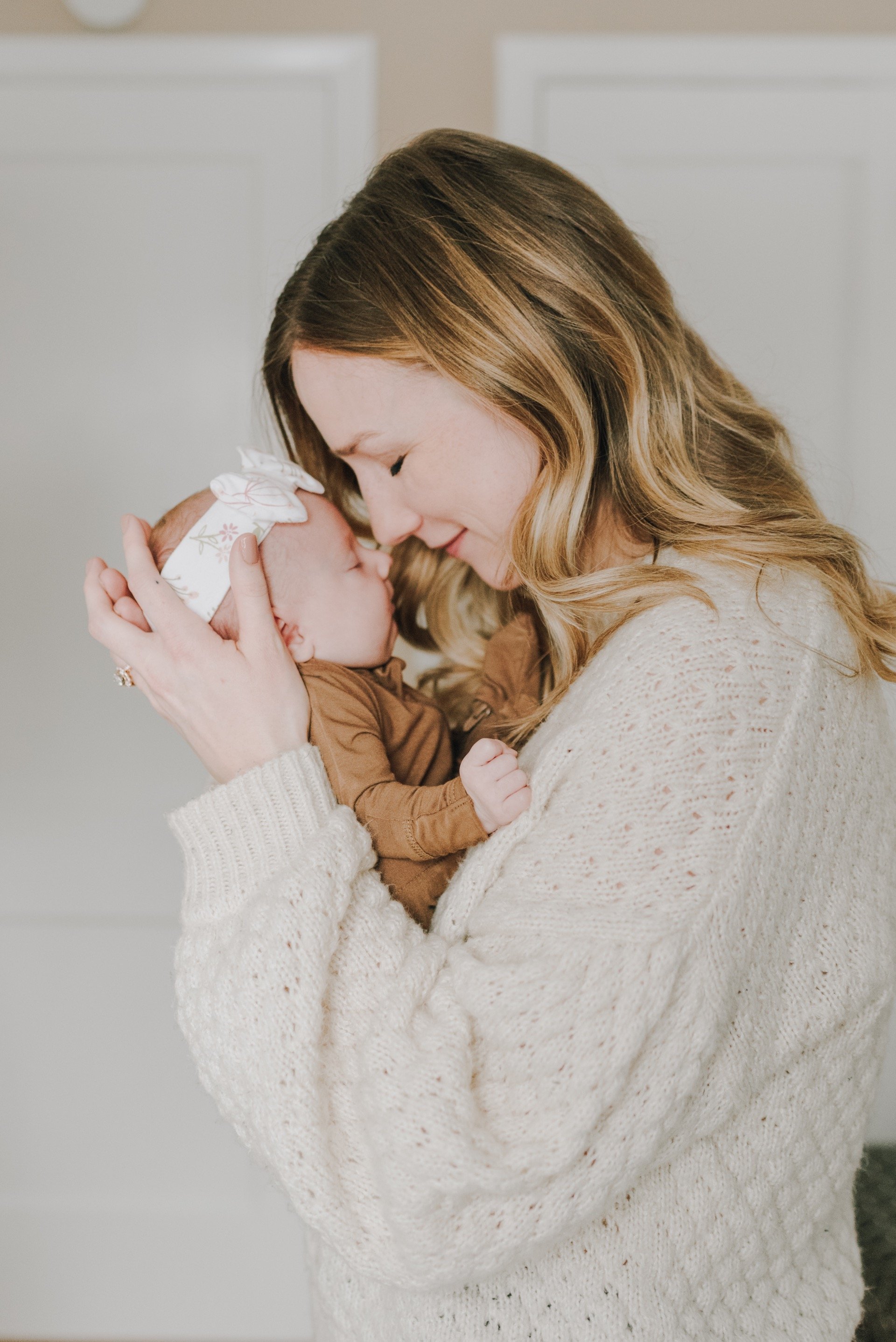 11_BabyOlive_MNNewbornPhotographer_HannahAmpePhotography62.jpg