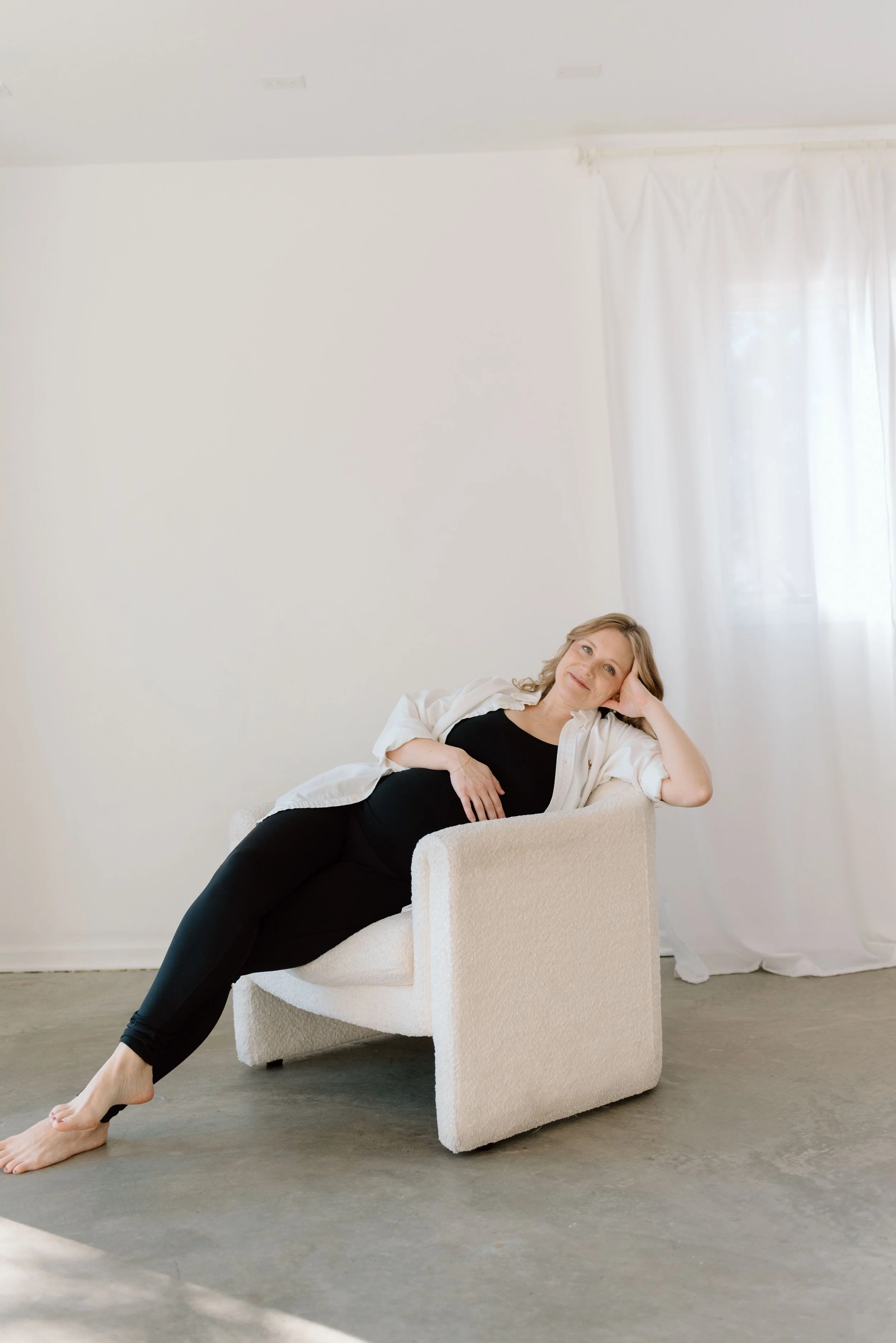 LexyMaternity_HannahAmpePhoto_MinnesotaMaternityPhotographer12.jpg