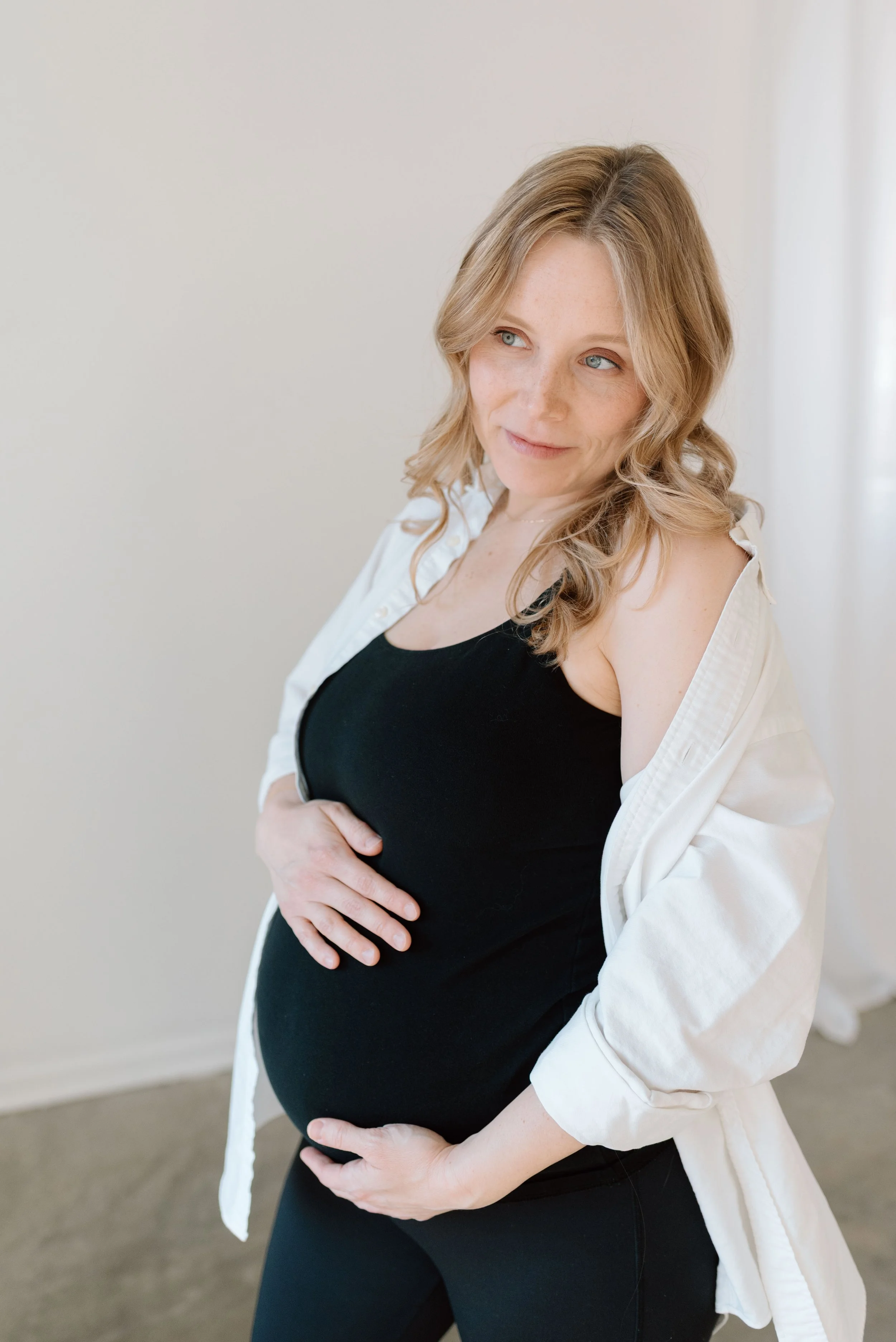 LexyMaternity_HannahAmpePhoto_MinnesotaMaternityPhotographer54.jpg