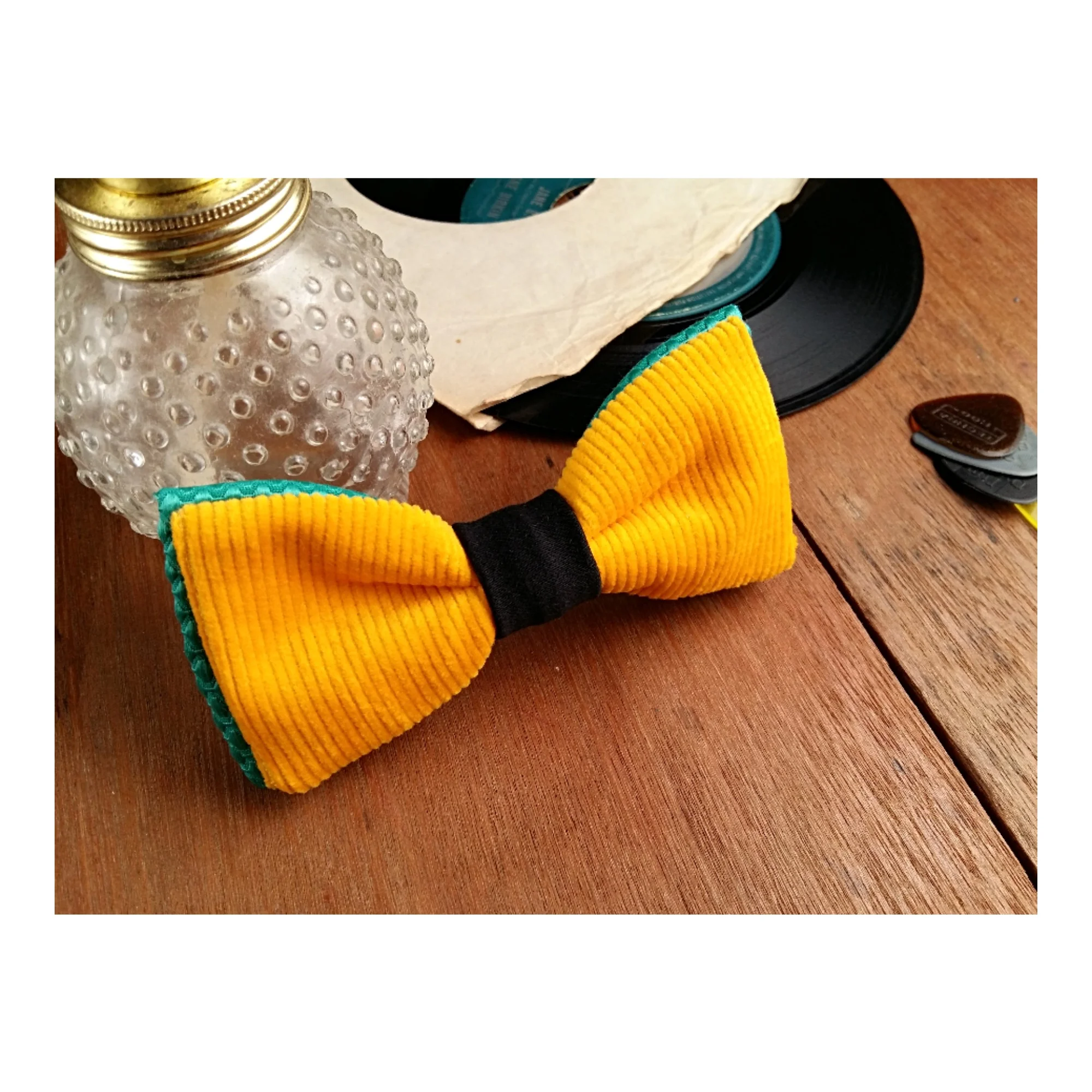 noeud papillon turquoise et jaune rose de mai Montréal ensemble complet vignette.jpg